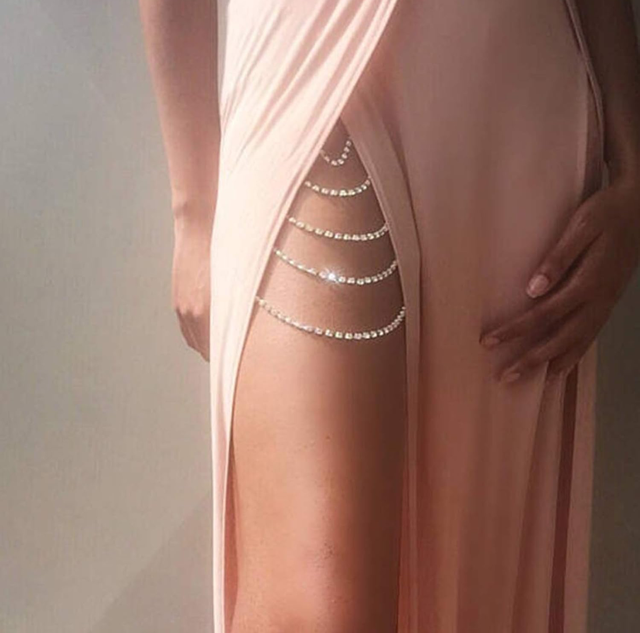 Leg chain/ rhinestone