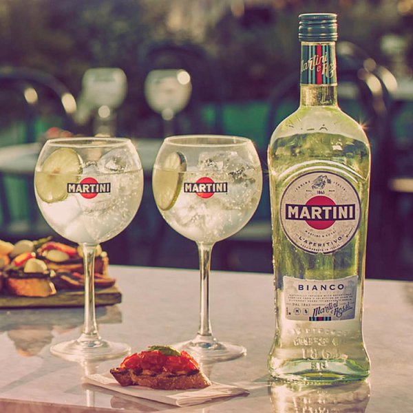 MARTINI Bianco Vermouth Aperitivo, 75cl