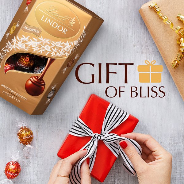 Lindt Lindor Assorted Chocolate Truffles Box 200g