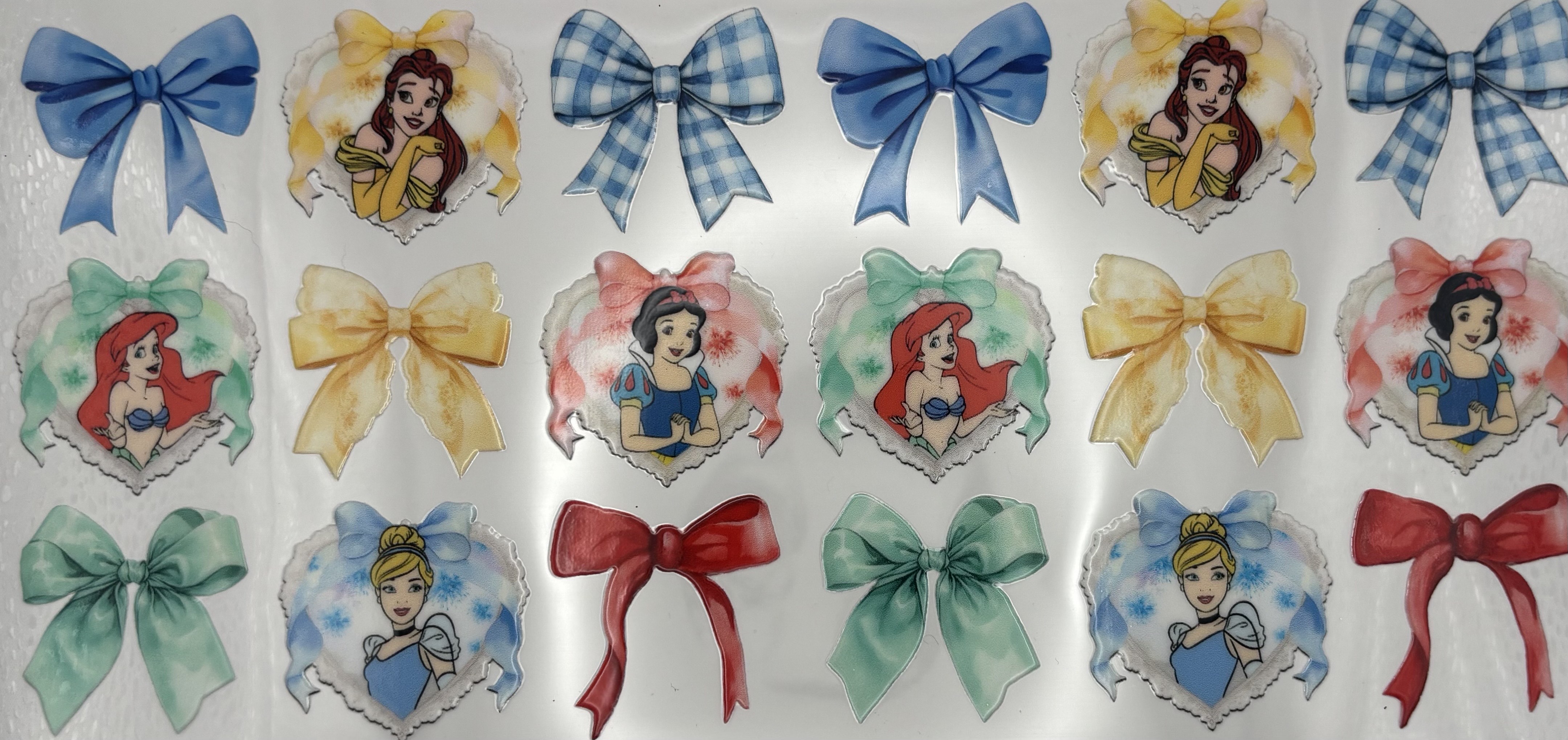 DISNEY PRINCESSES & BOWS WRAP 16oz