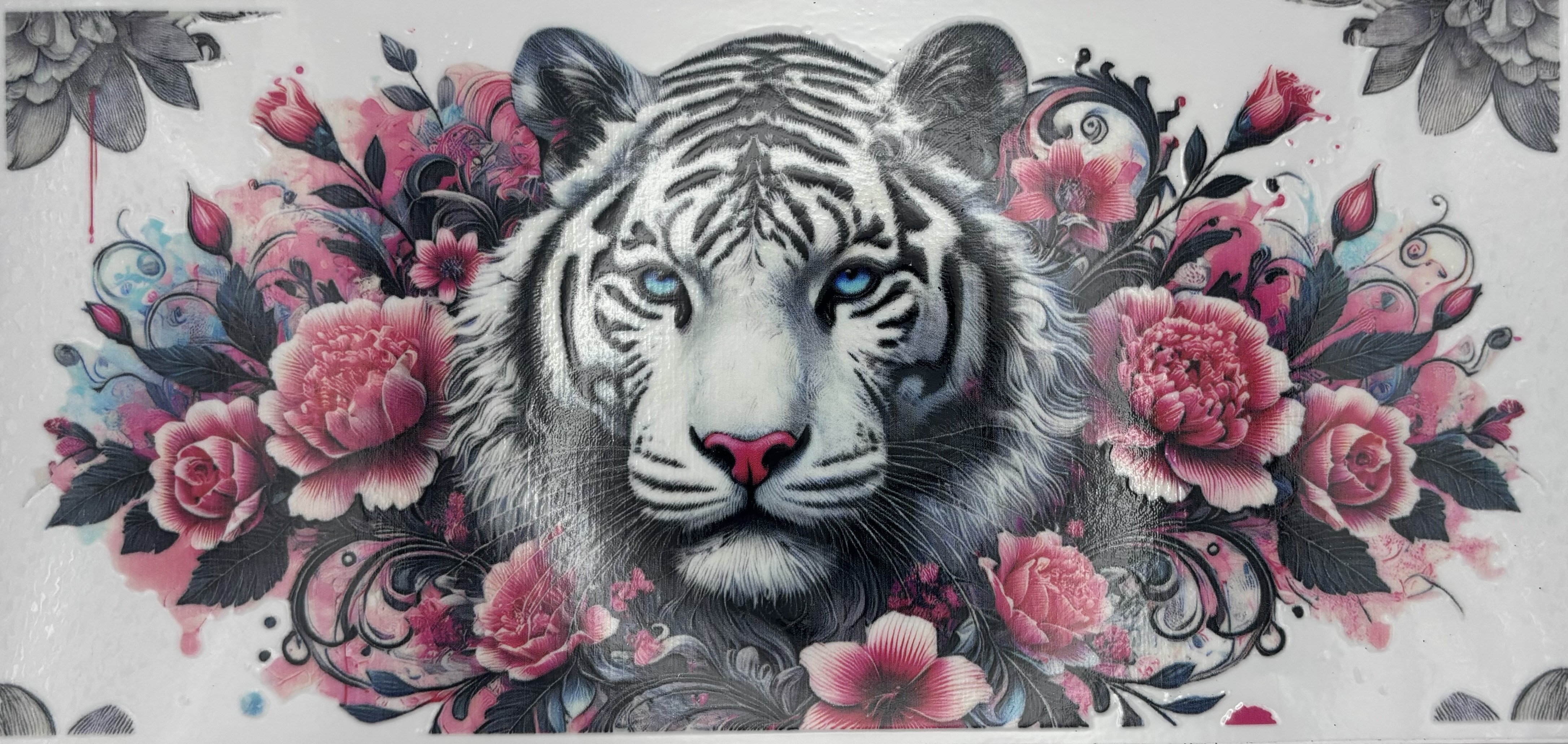 BLUE & PINK EYED TIGER WRAP 16oz