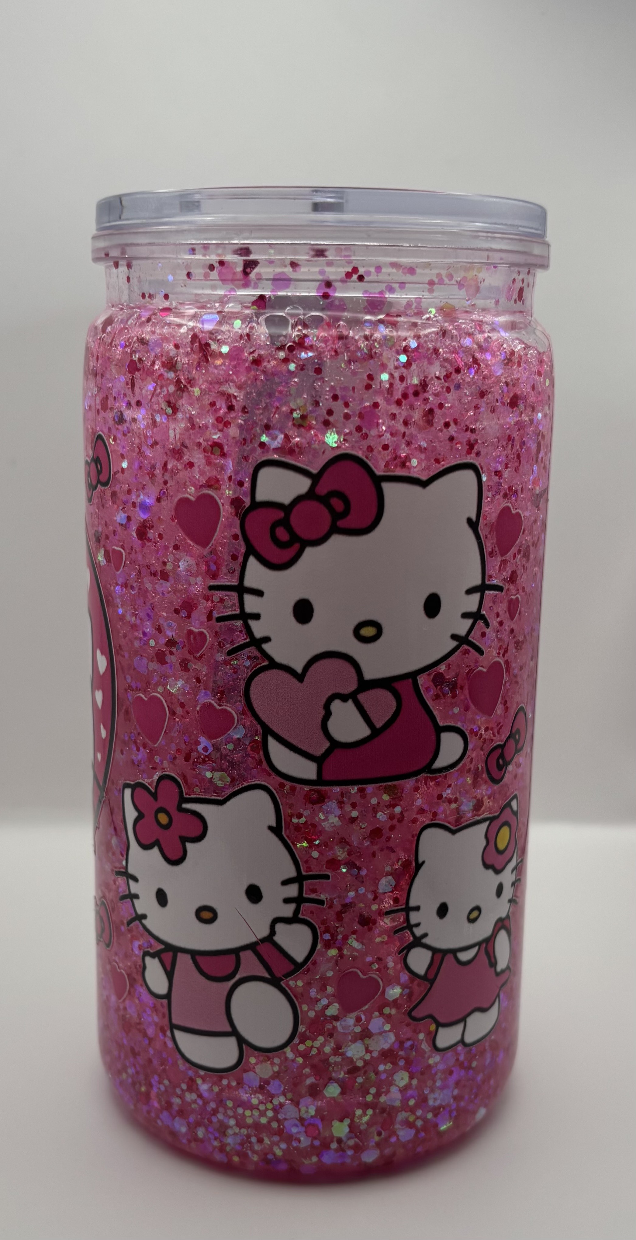 Hello Kitty Acrylic Snow Globe 16oz