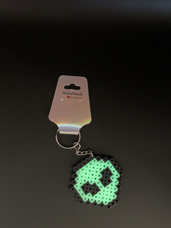 alien key chain