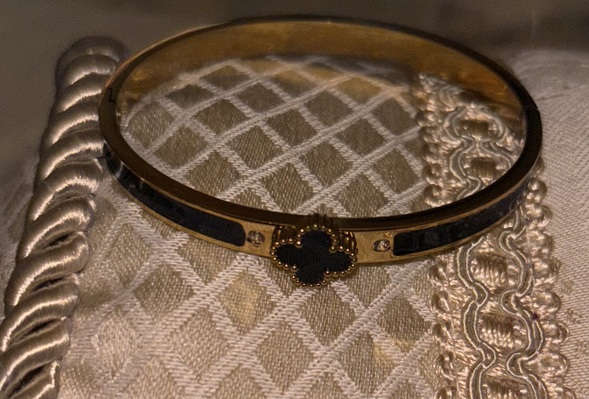 Black Clover Crystal Bangle