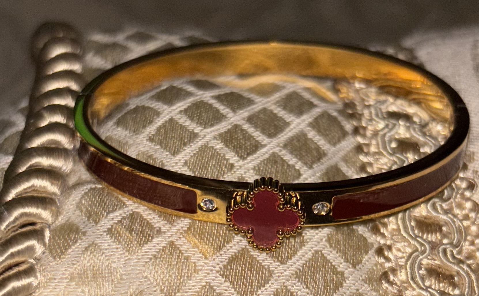 Red Clover Crystal Bangle