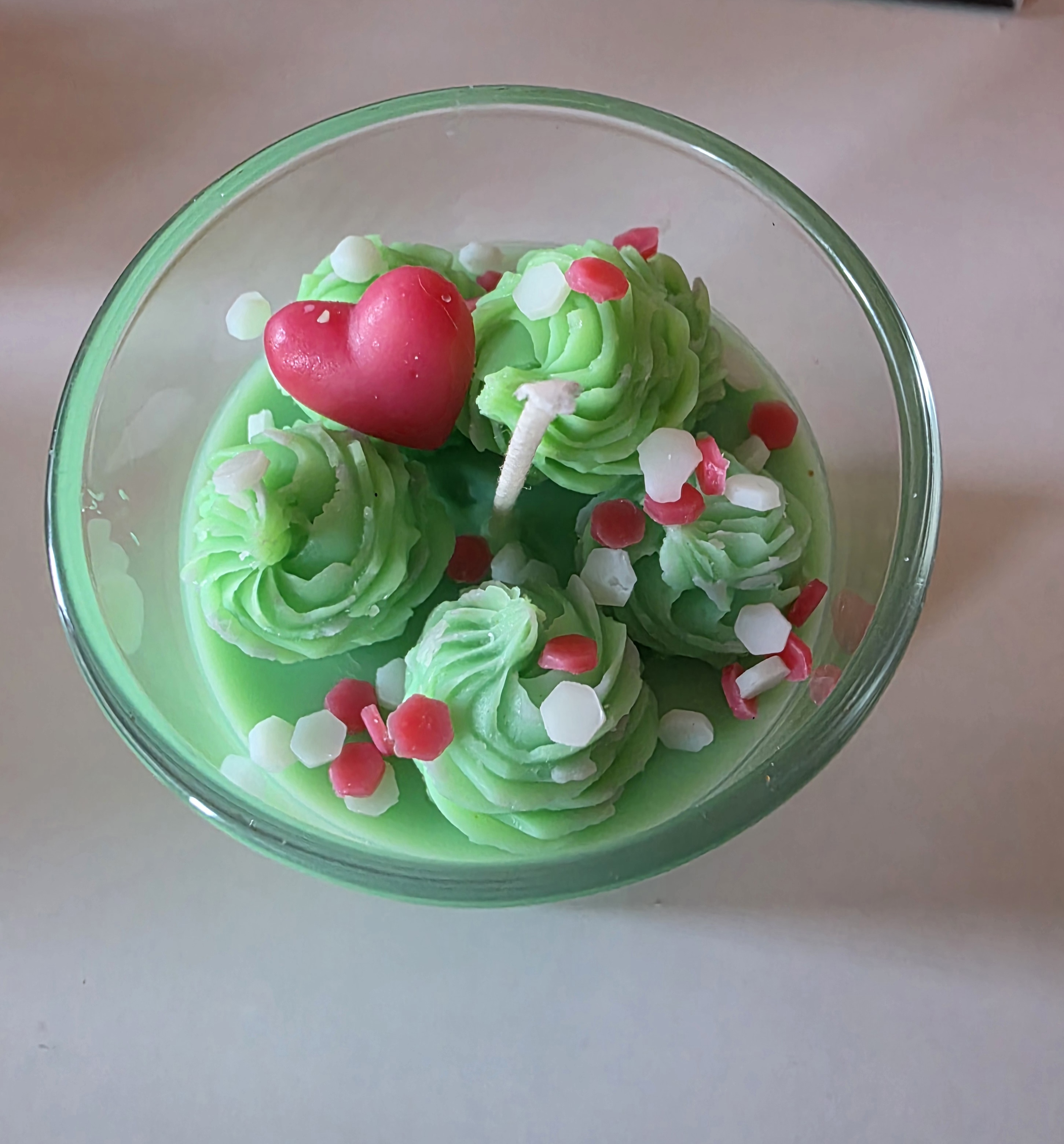 Holiday. Cheer luxury candle