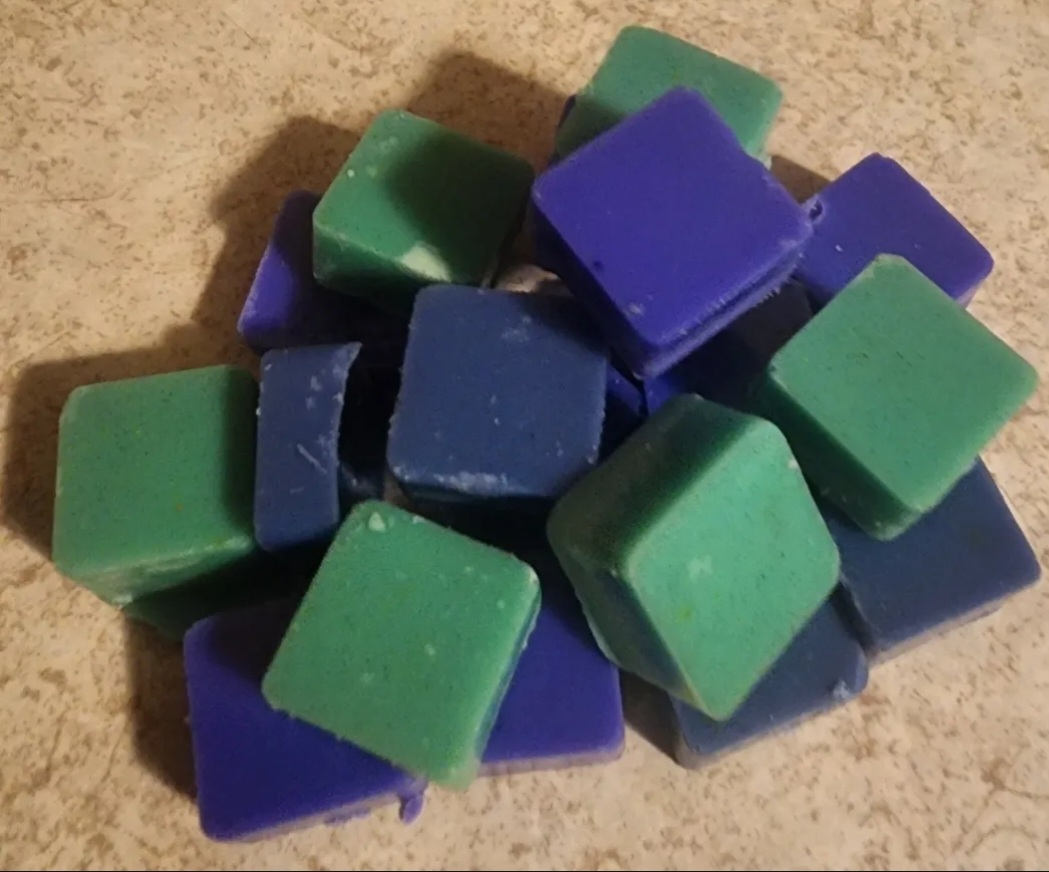 Jasmines jewel luxury wax melt