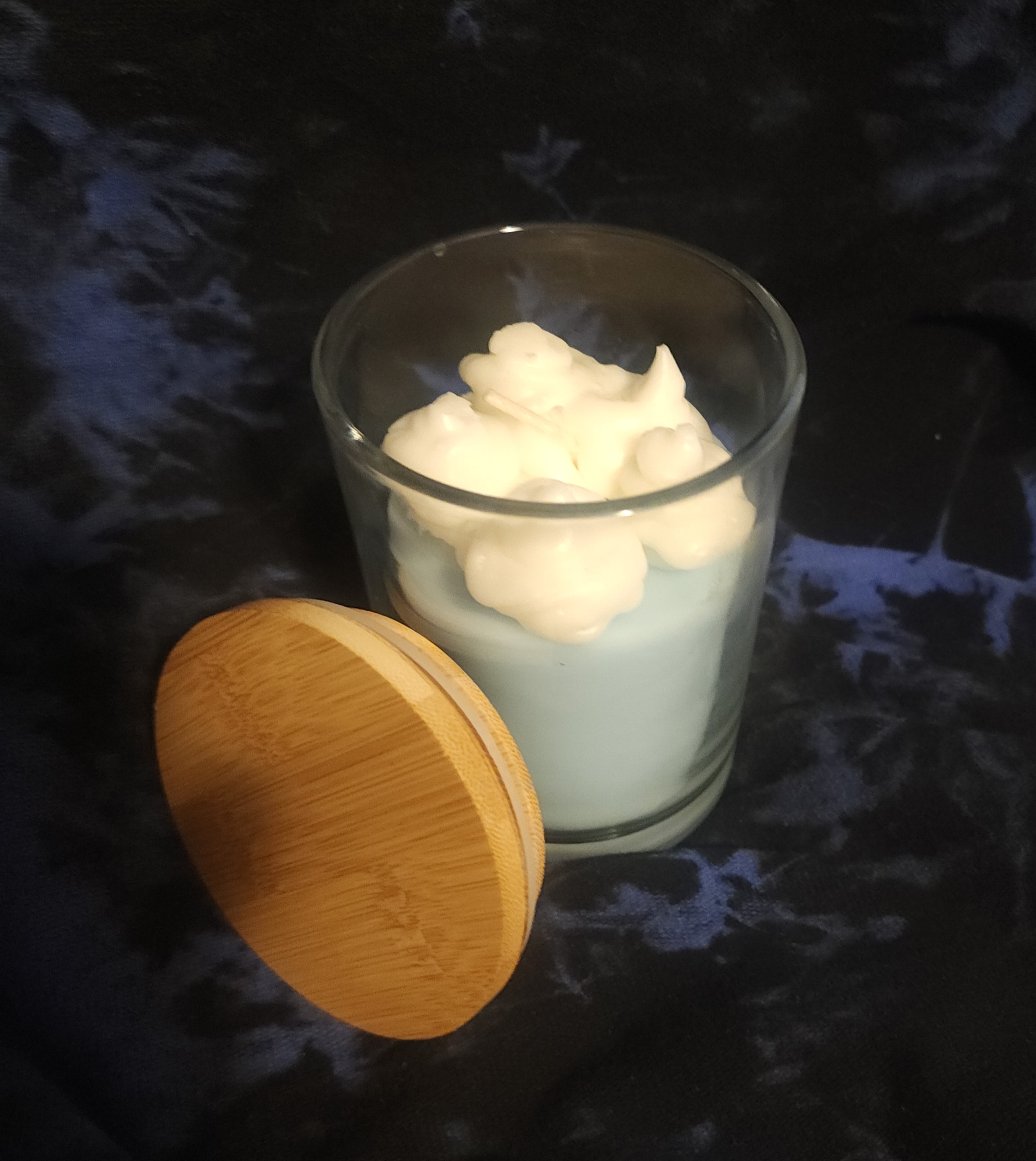 Zen Berry luxury candle