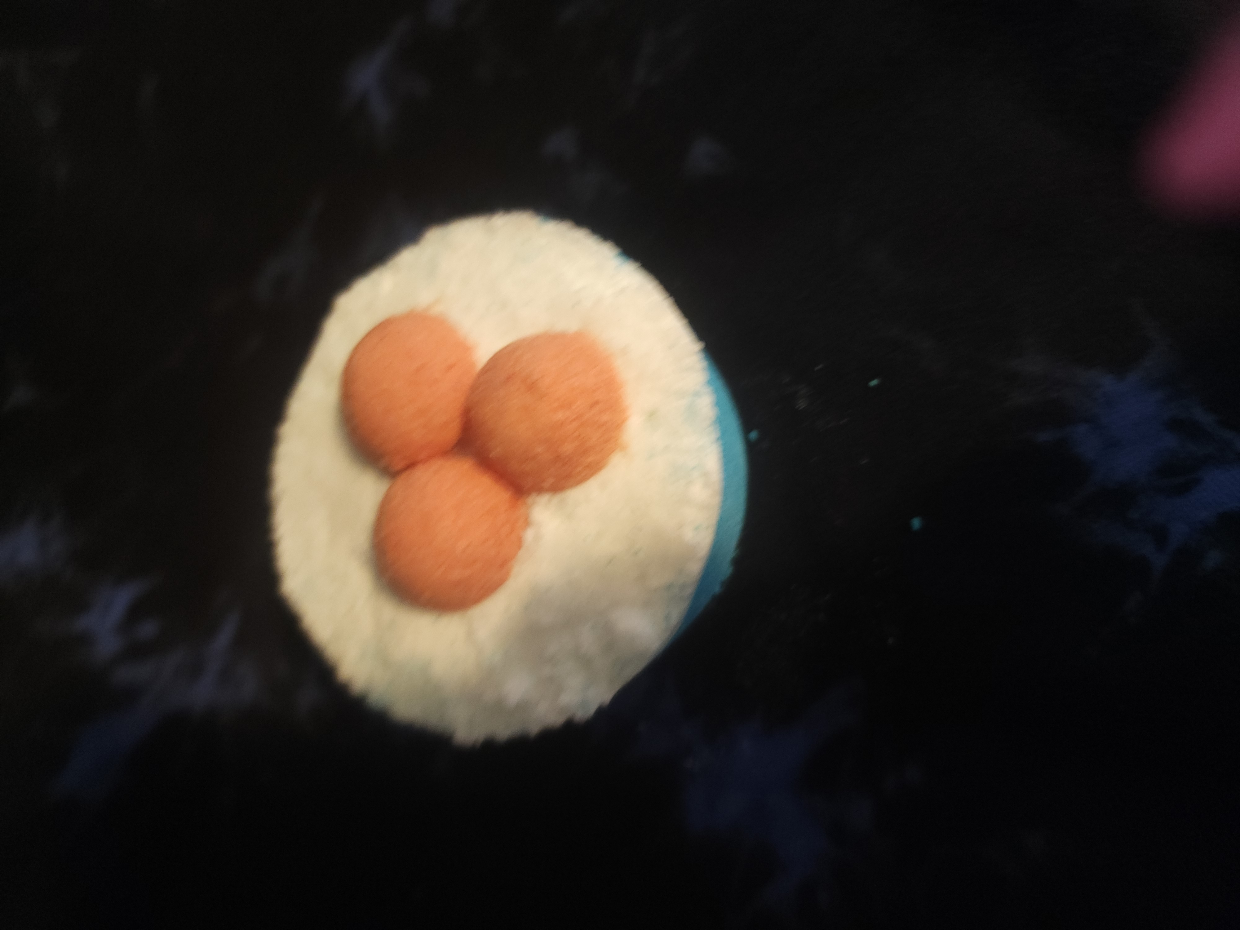 Zen Berry bath bomb