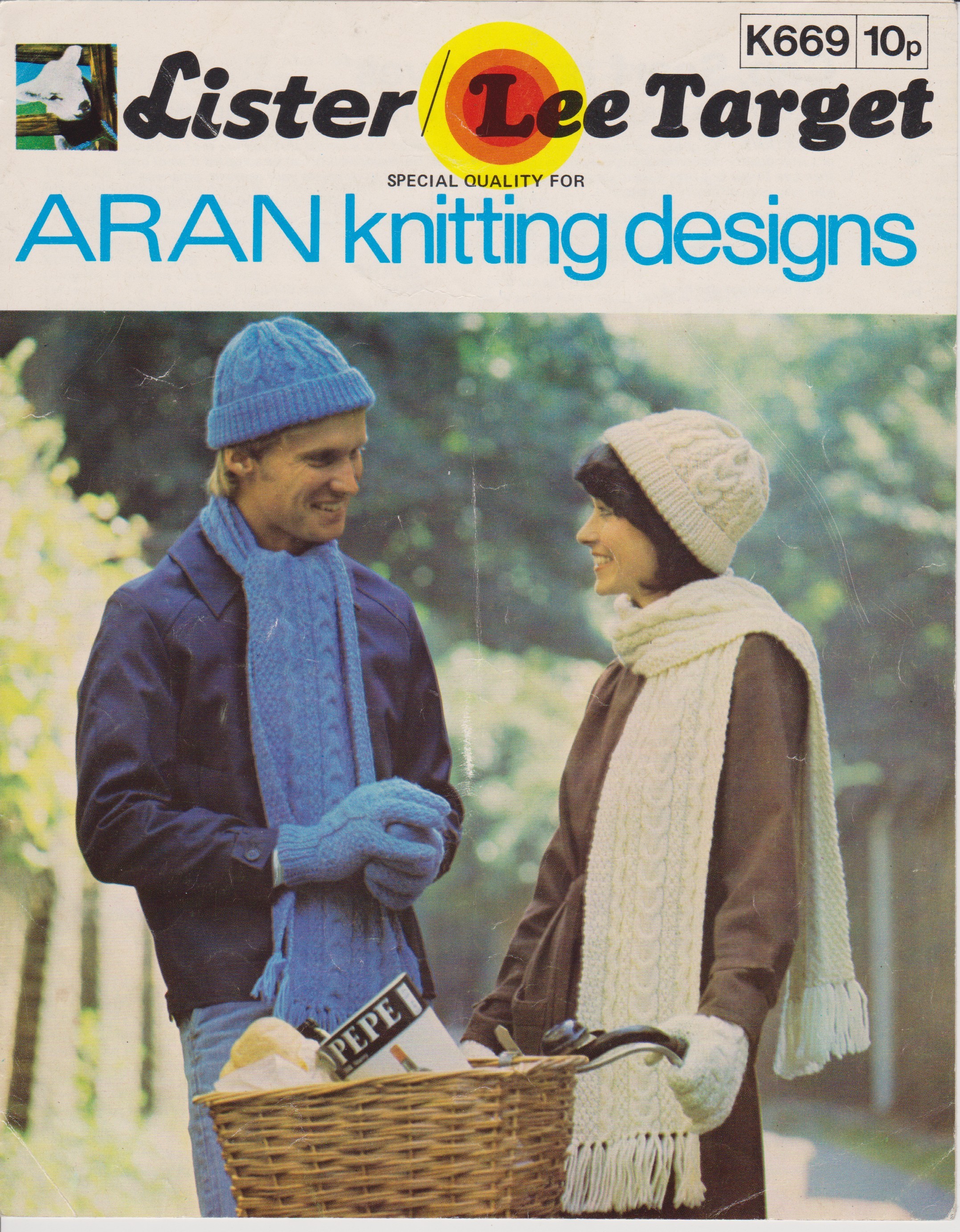 LISTERK669 - UNISEX ADULT HAT, SCARF AND GLOVE SET IN ARAN - PDF KNITTING PATTERN