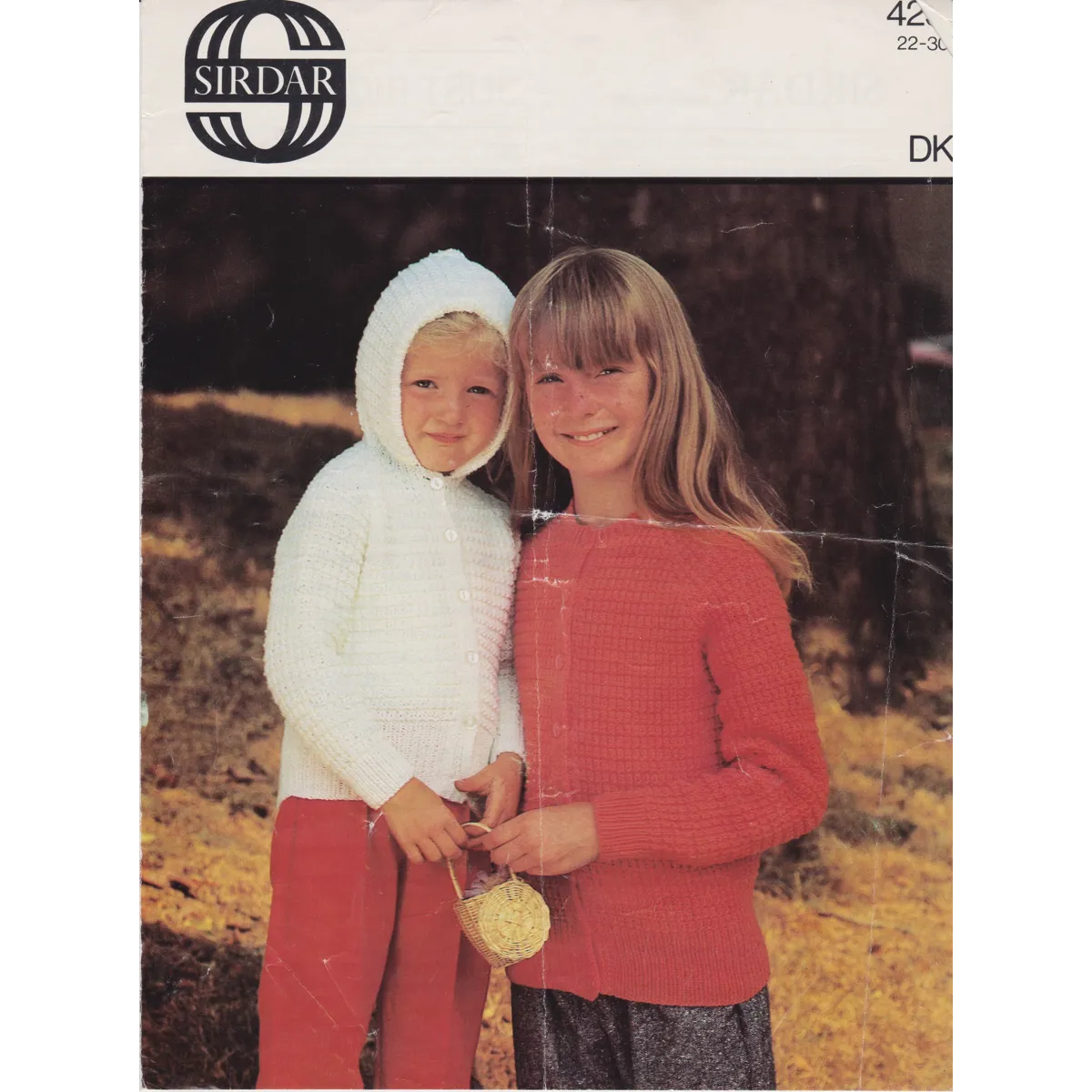 SIRDAR4251 - CHILD'S HOODED JACKET AND CARDIGAN PDF KNITTING PATTERN