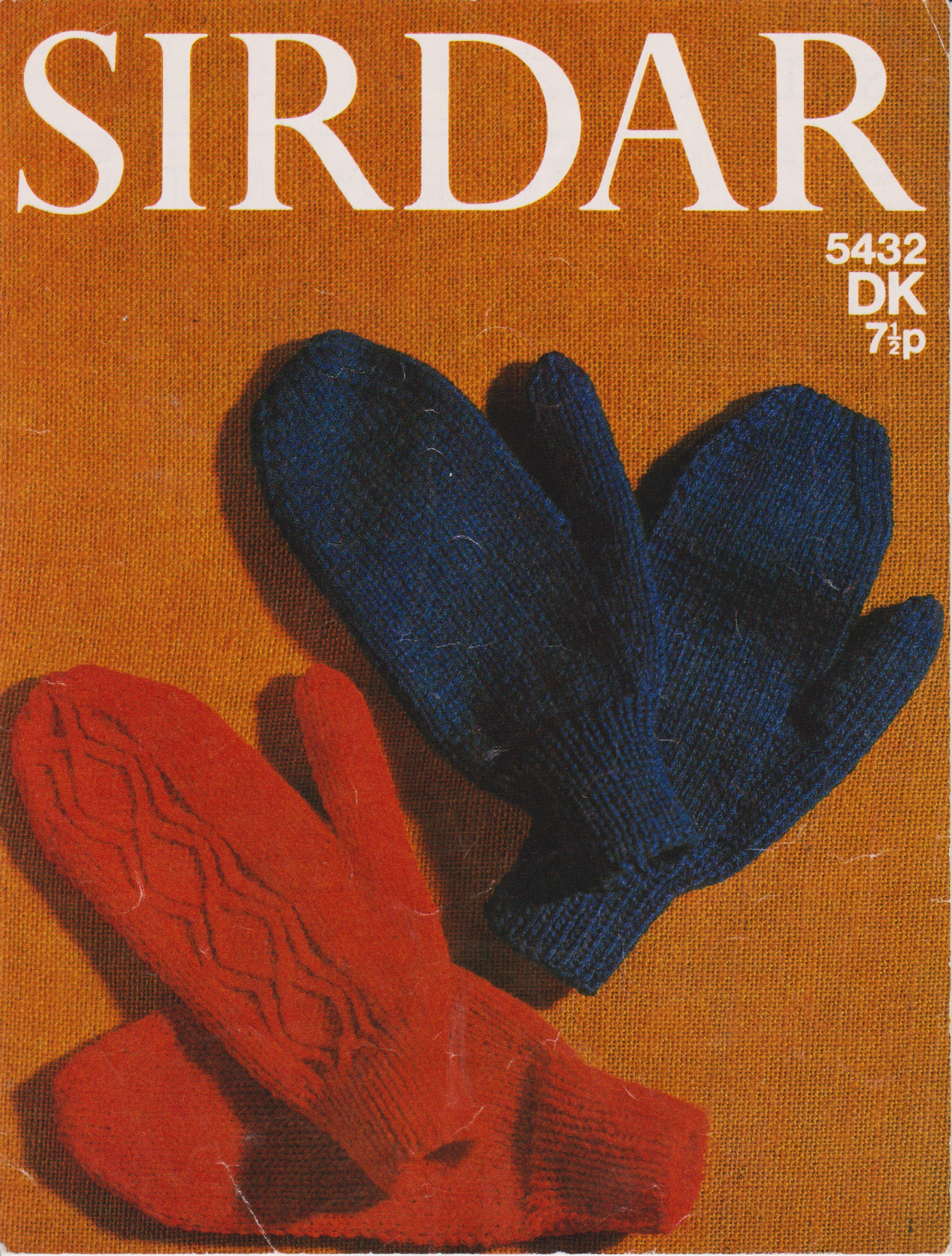 SIRDAR5432 - WOMAN'S DK MITTENS - PDF KNITTING PATTERN