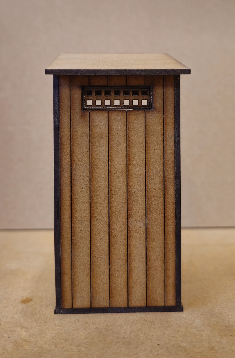 Outhouse 16mm Scale
