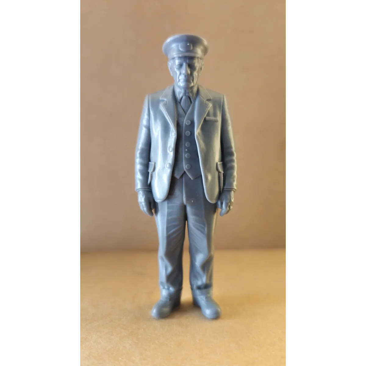 Station Master Figure G Scale & LGB