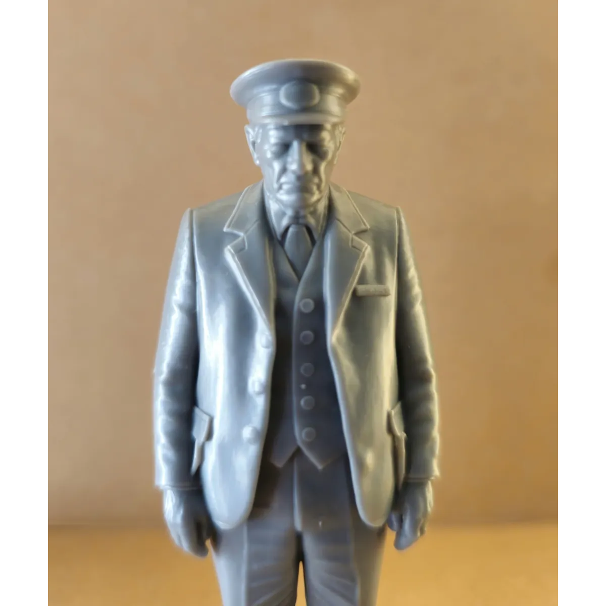 Station Master Figure G Scale & LGB
