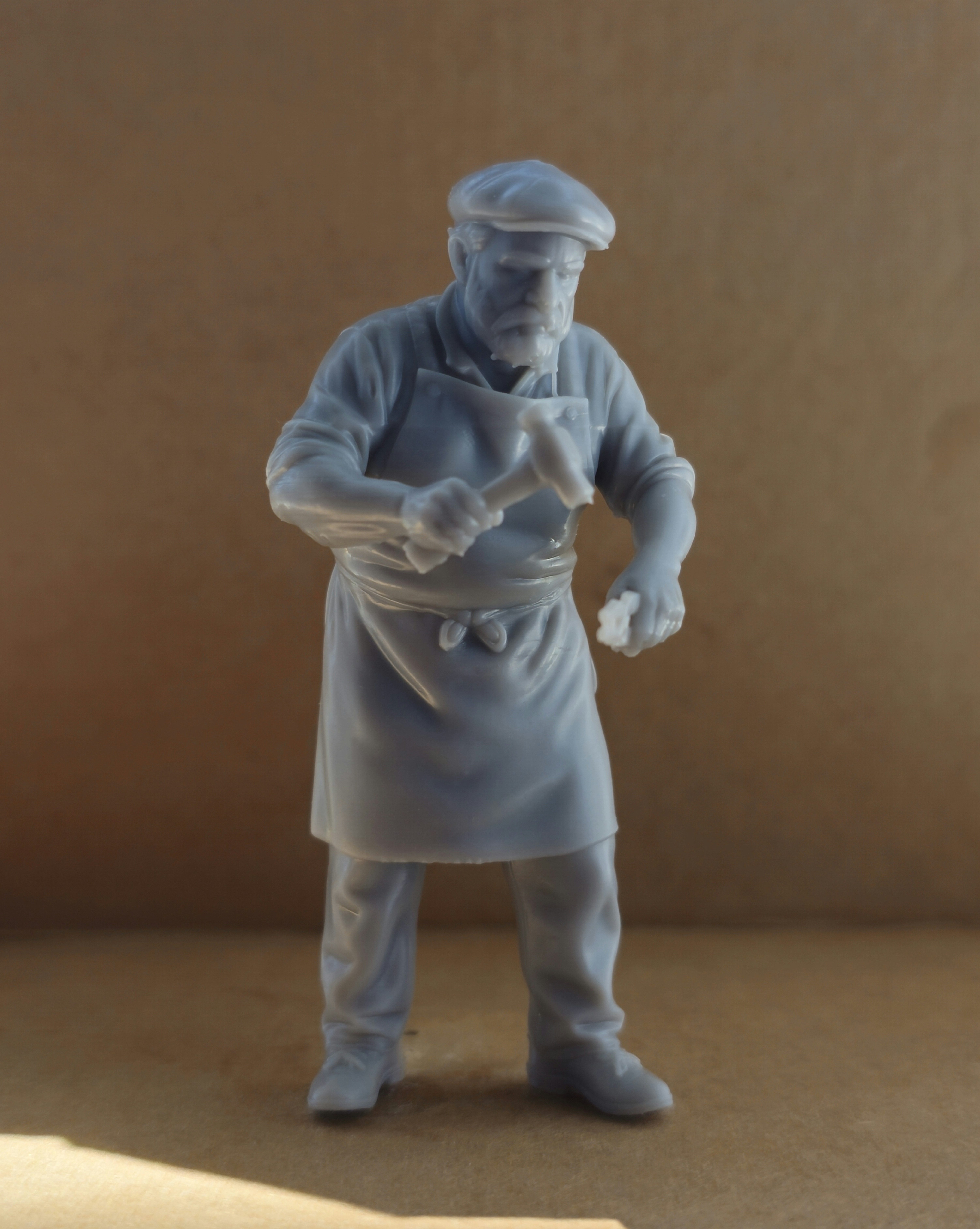 Blacksmith Figure G Scale & LGB