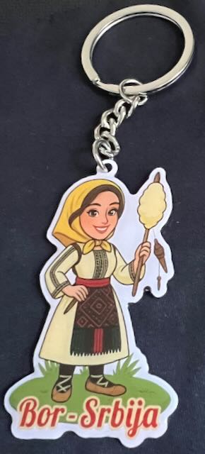 Bor - Devojka u narodnoj nošnji