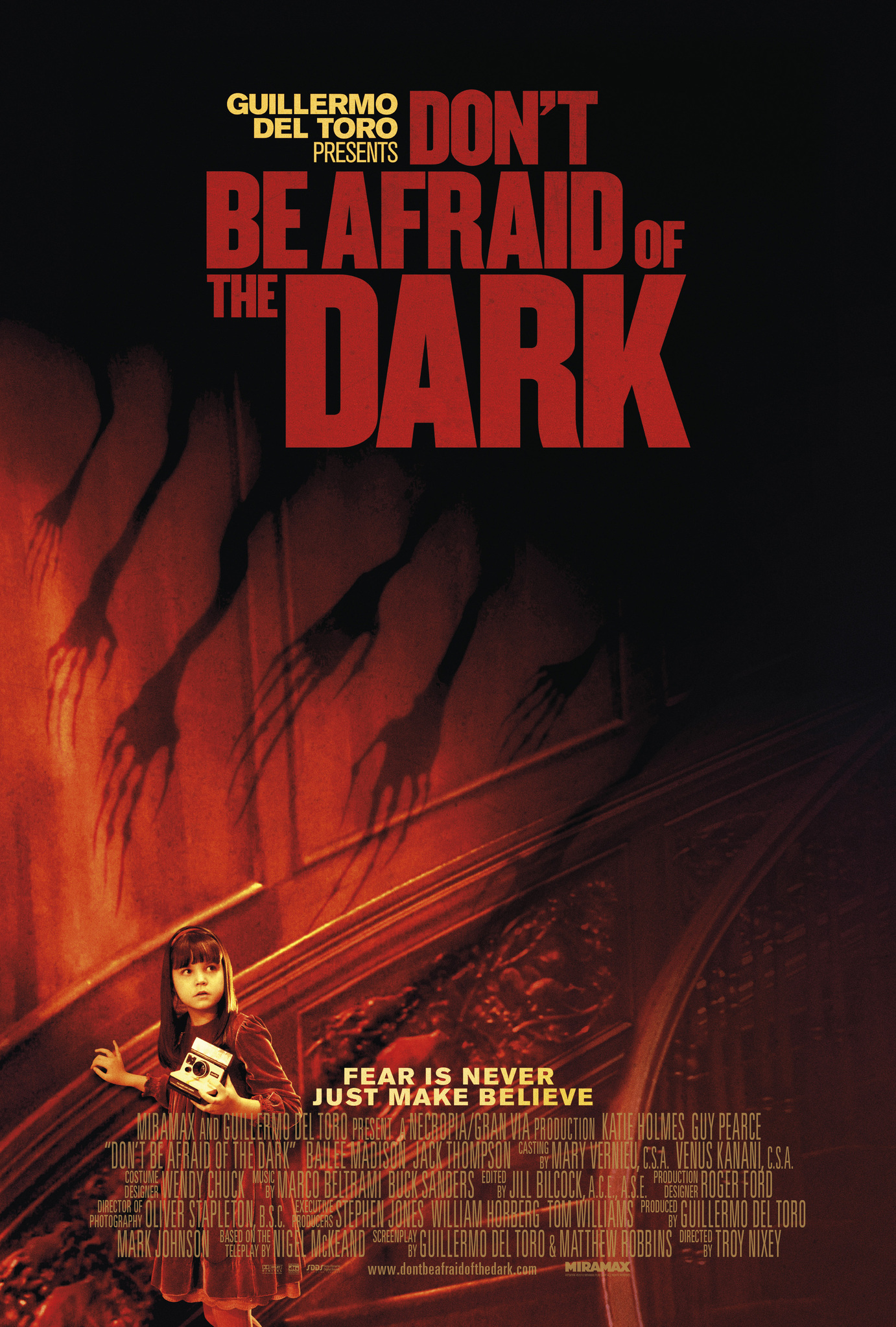 Don't Be Afraid Of The Dark (2010)