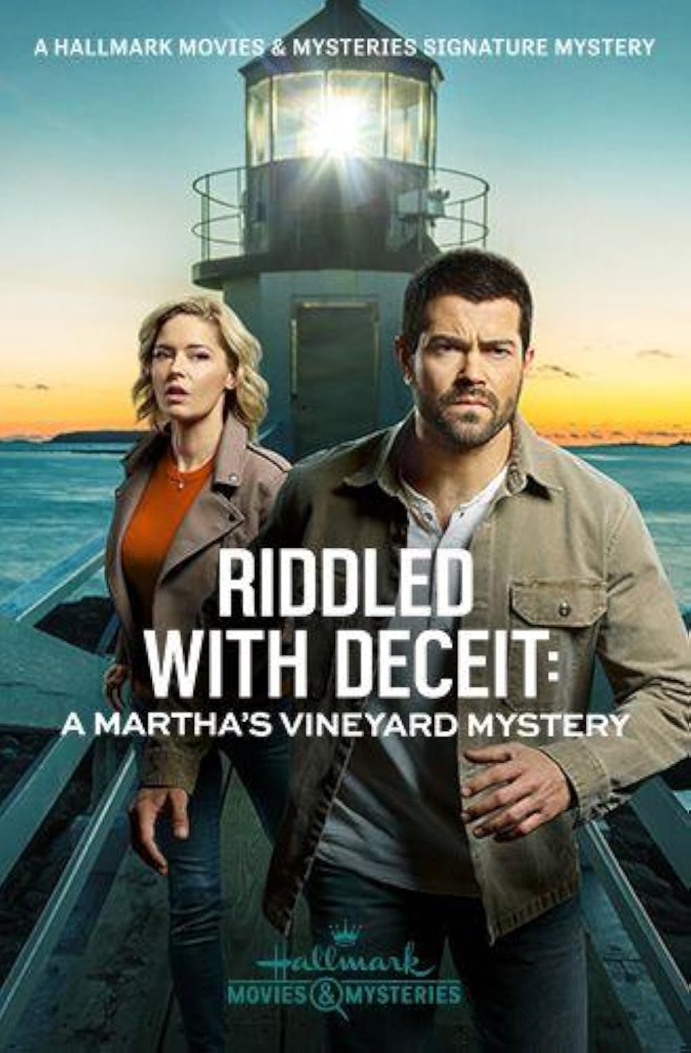 Riddled With Deceit - A Martha's Vineyard Mystery (2020)