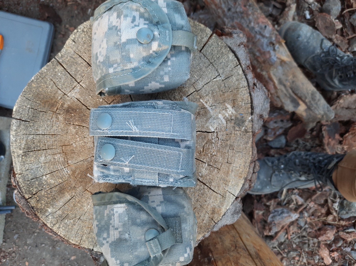 Surplus Camo Belt Pouch/First Aid Kit