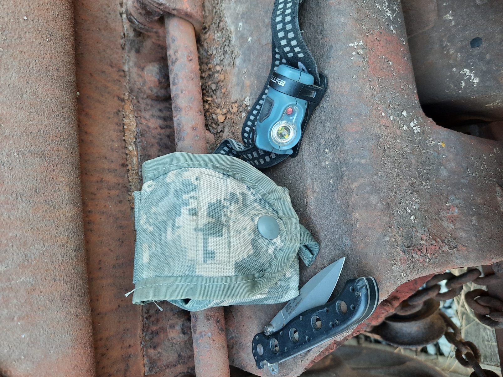 Surplus Camo Belt Pouch/First Aid Kit