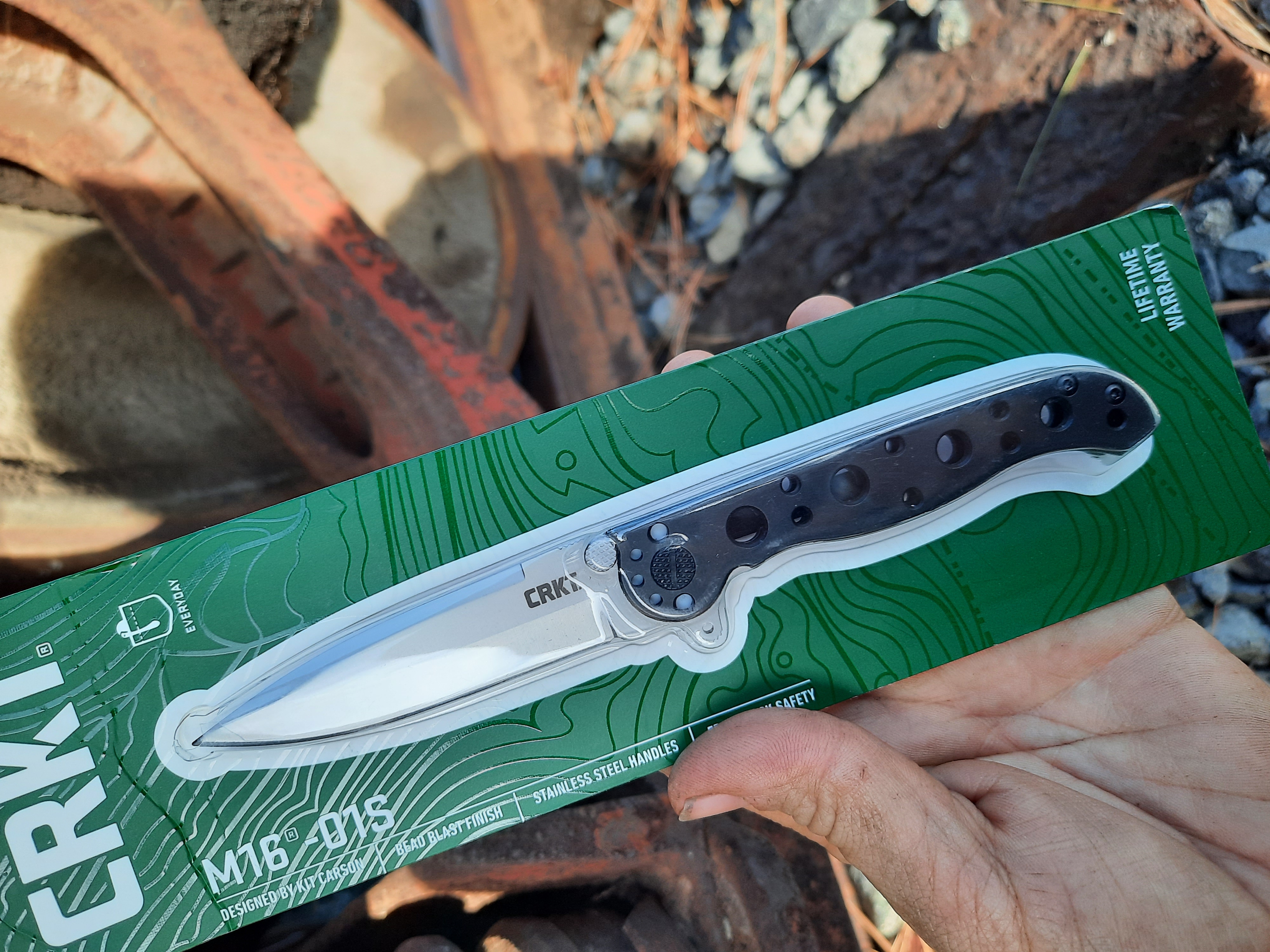 CRKT M16 Folding pocket knife