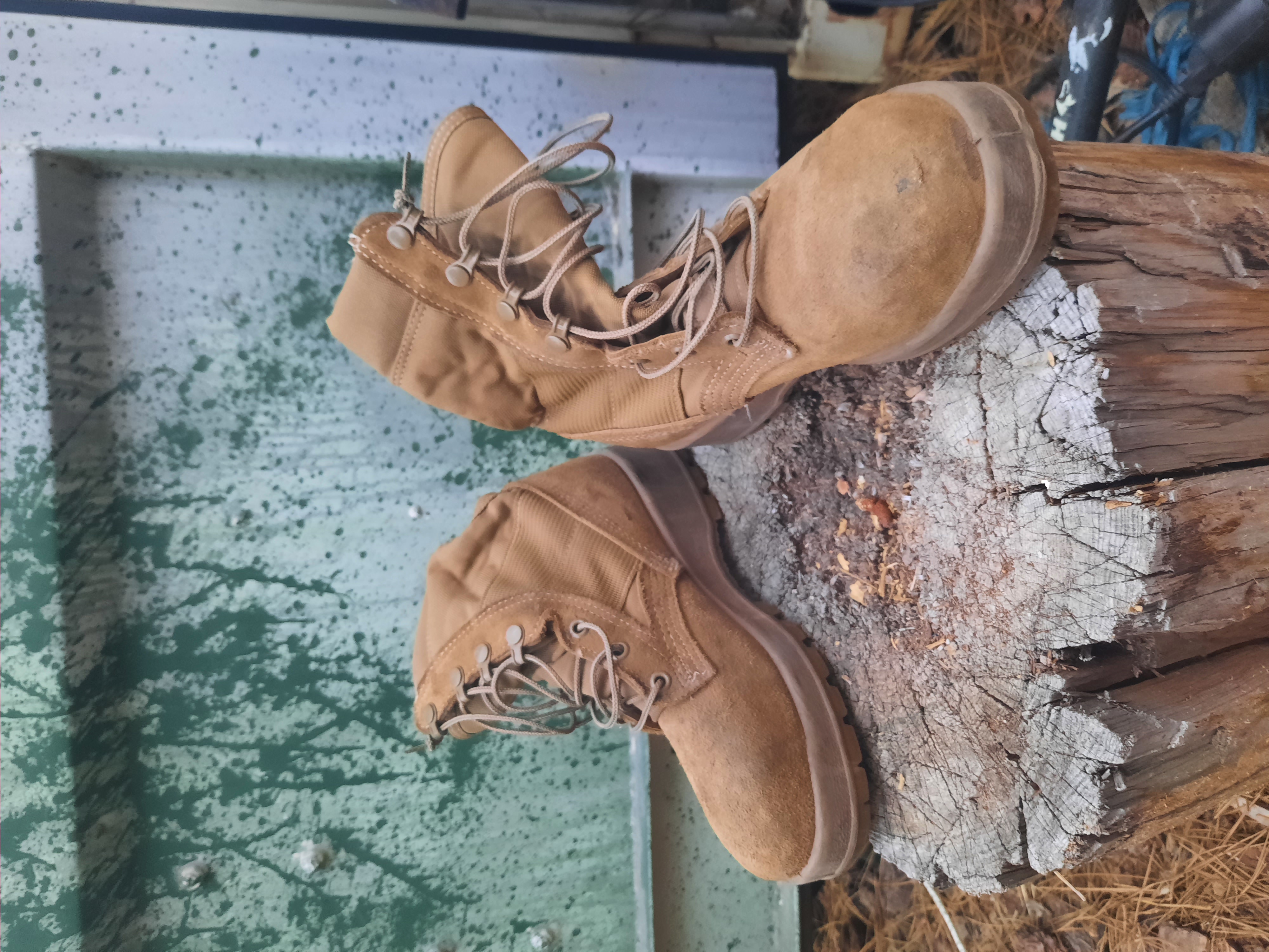 Belleville desert style combat boots size 5.5