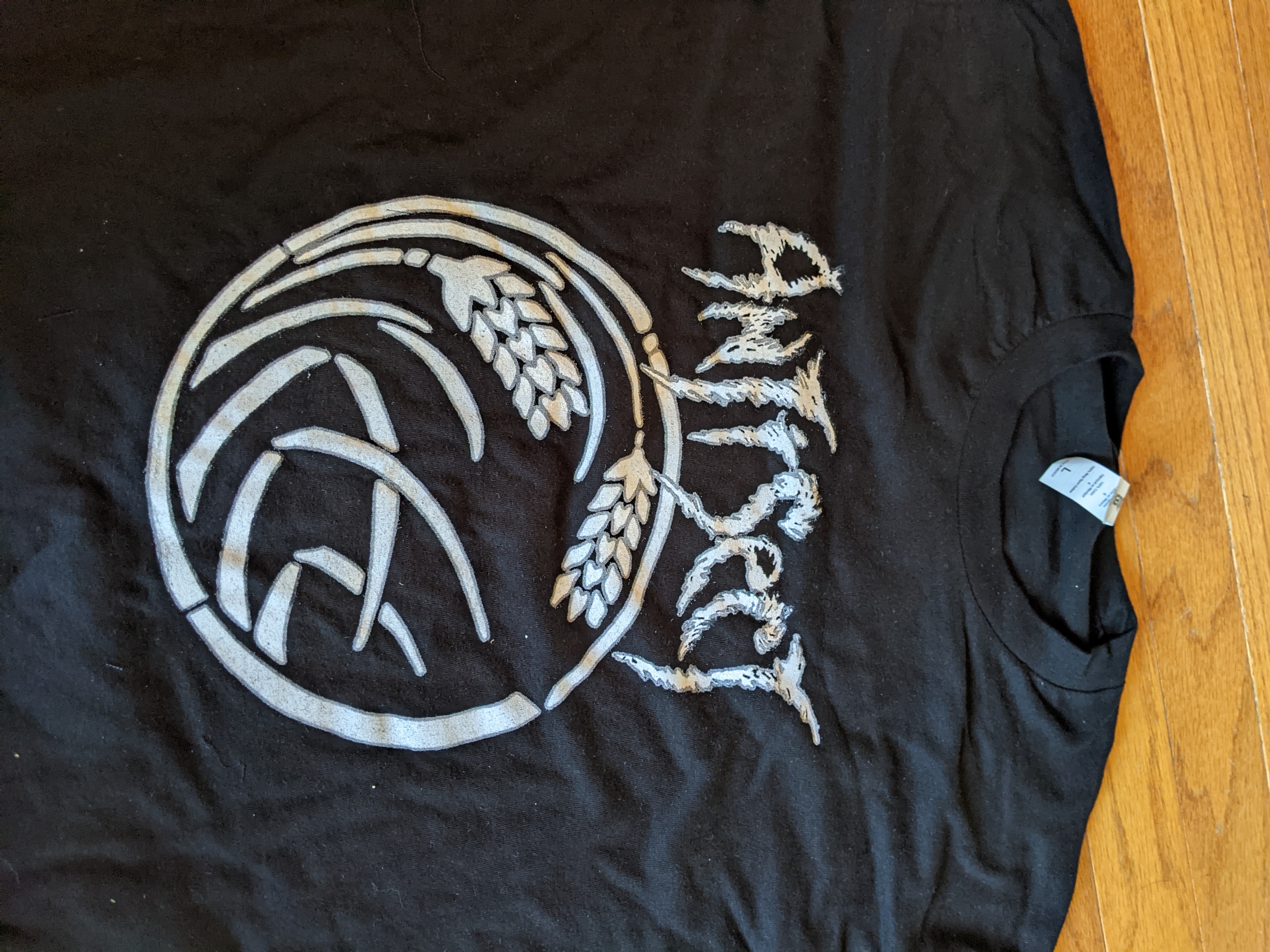 Antisect T shirt size Large