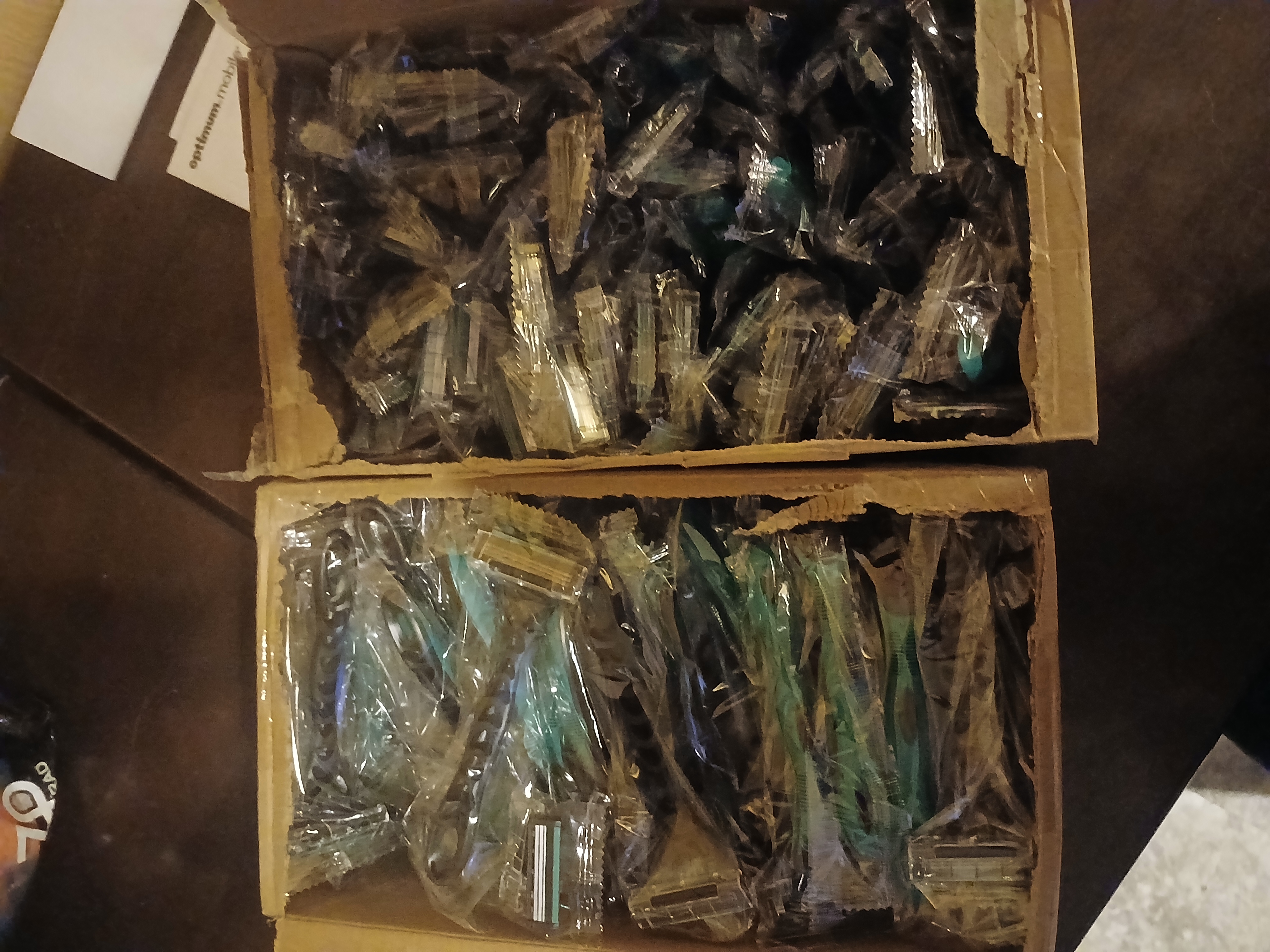 Mens triple blade razor 6 razors for $8