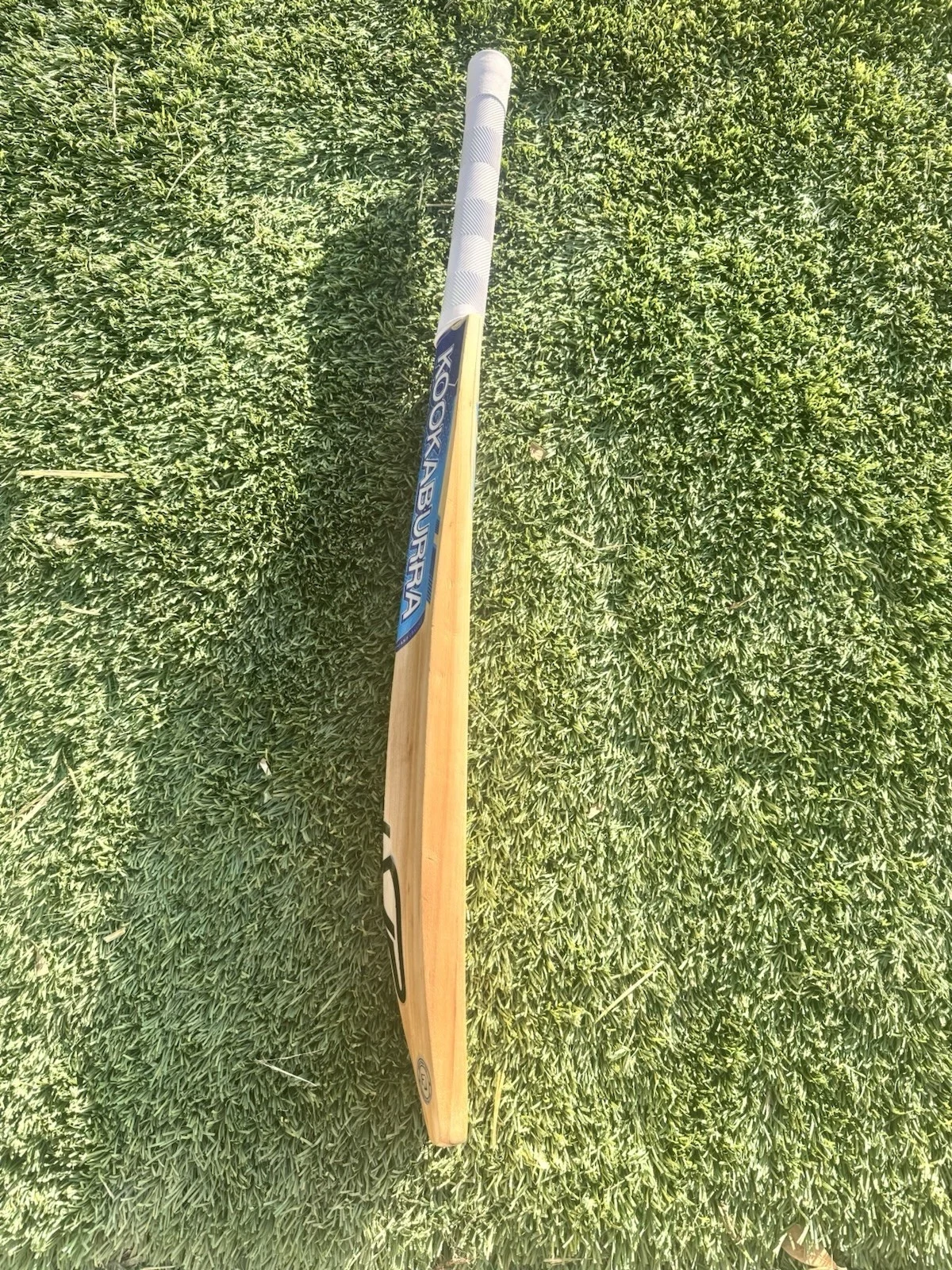 Size 6 Refurbished Kashmir Willow Bat With Kookaburra Kahuna Stickers