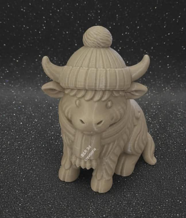BOBBLE HAT HIGHLAND COW