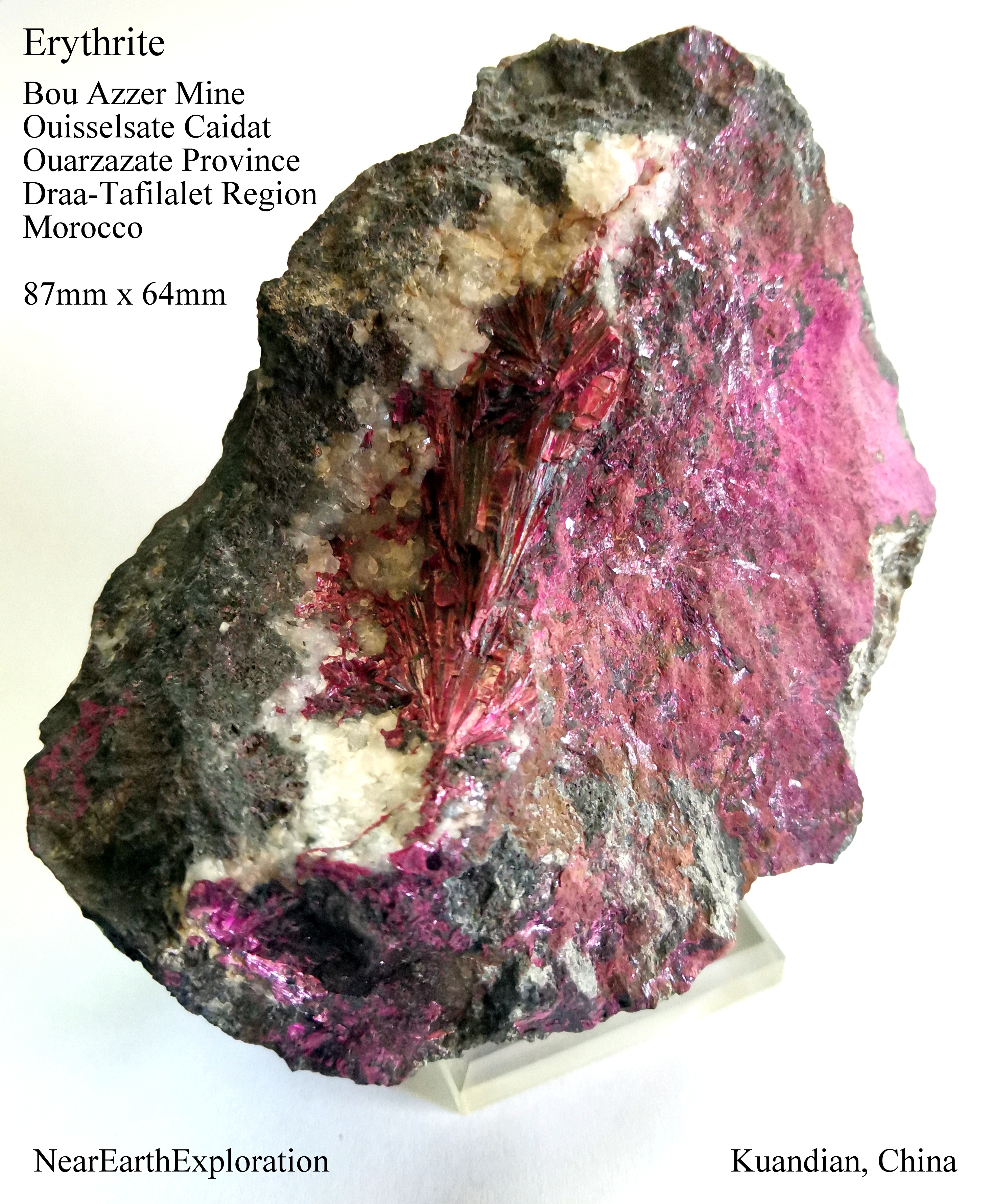 Erythrite, Roselite - Bou Azzer District, Morocco