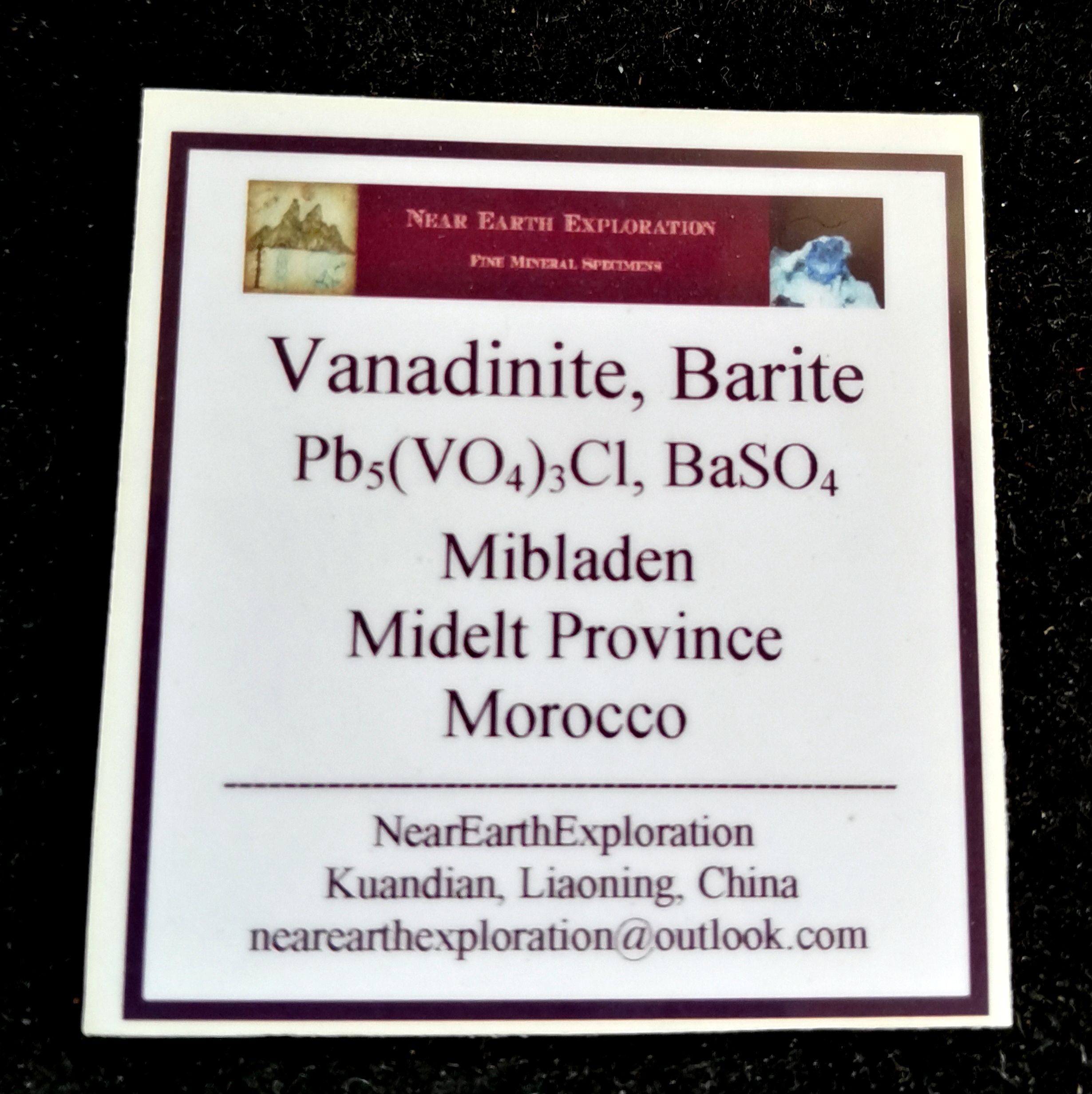 Vanadinite, Barite - Mibladen, Morocco