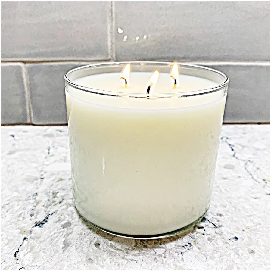 main product image on details page