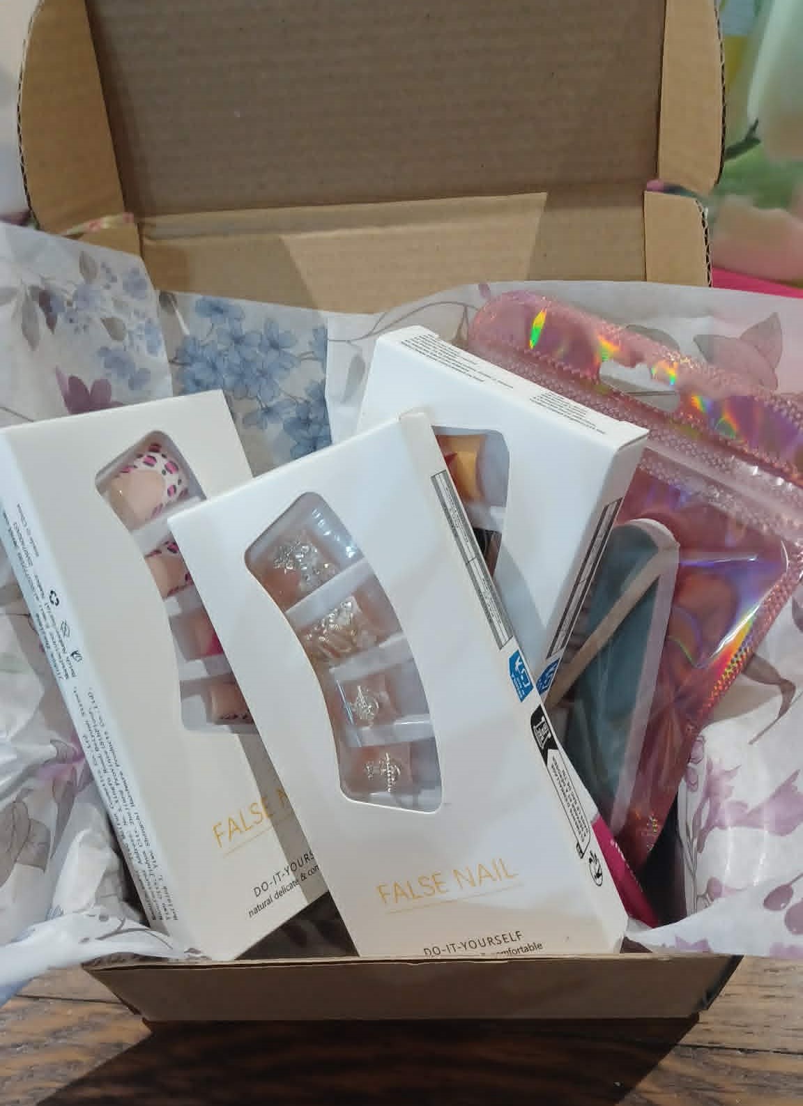 Boxed Press On Nail Bundle Square tip designs