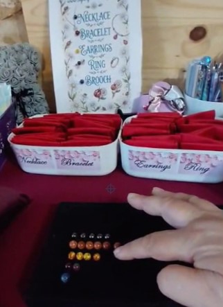 Mixed Jewellery Scoop - Mystery bundle