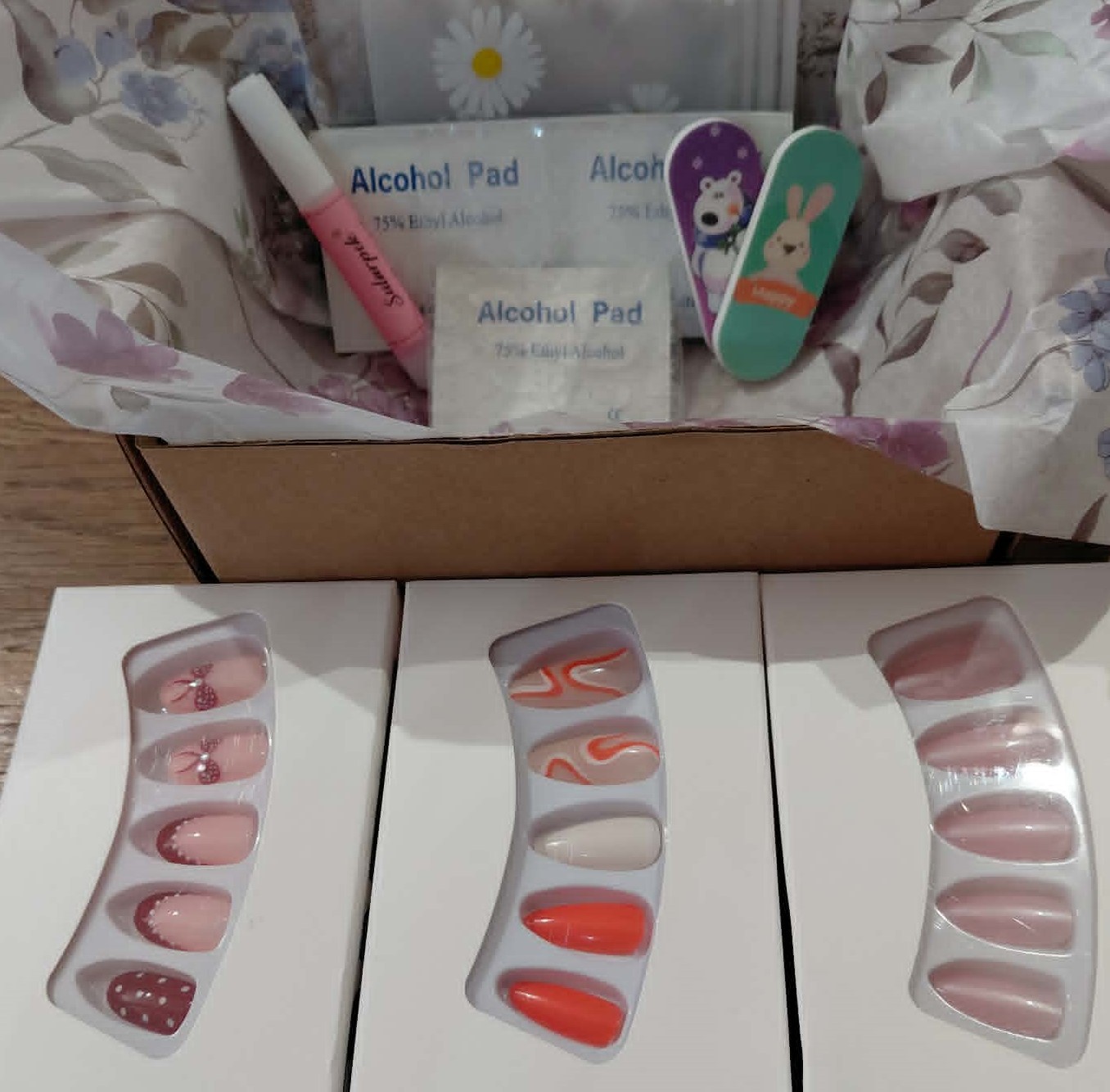 Boxed Press On Nail Bundle - Almond shape mixed