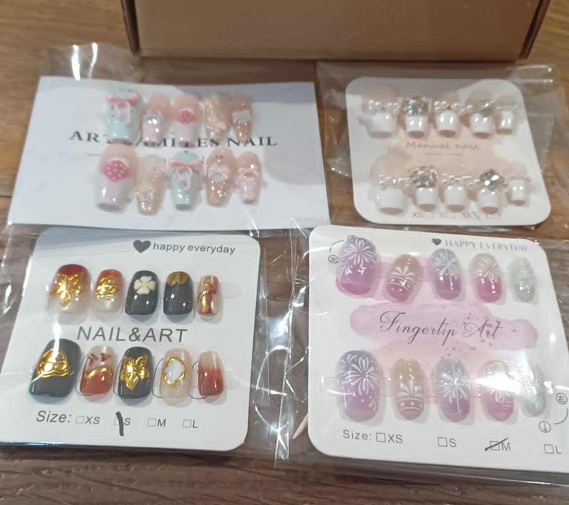Boxed press on nail bundle - 3d elements