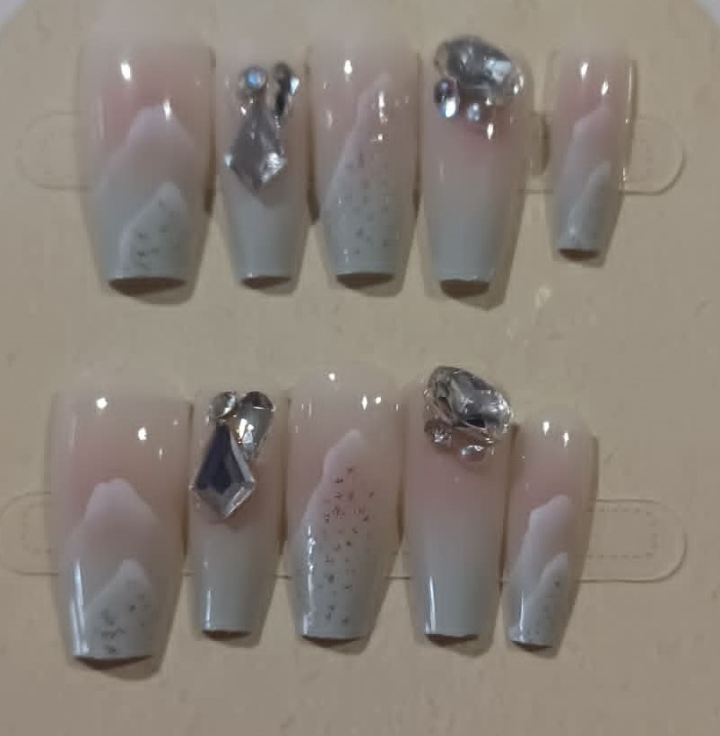 ADD ON Set of 10 handfinished press on nails plus care pack