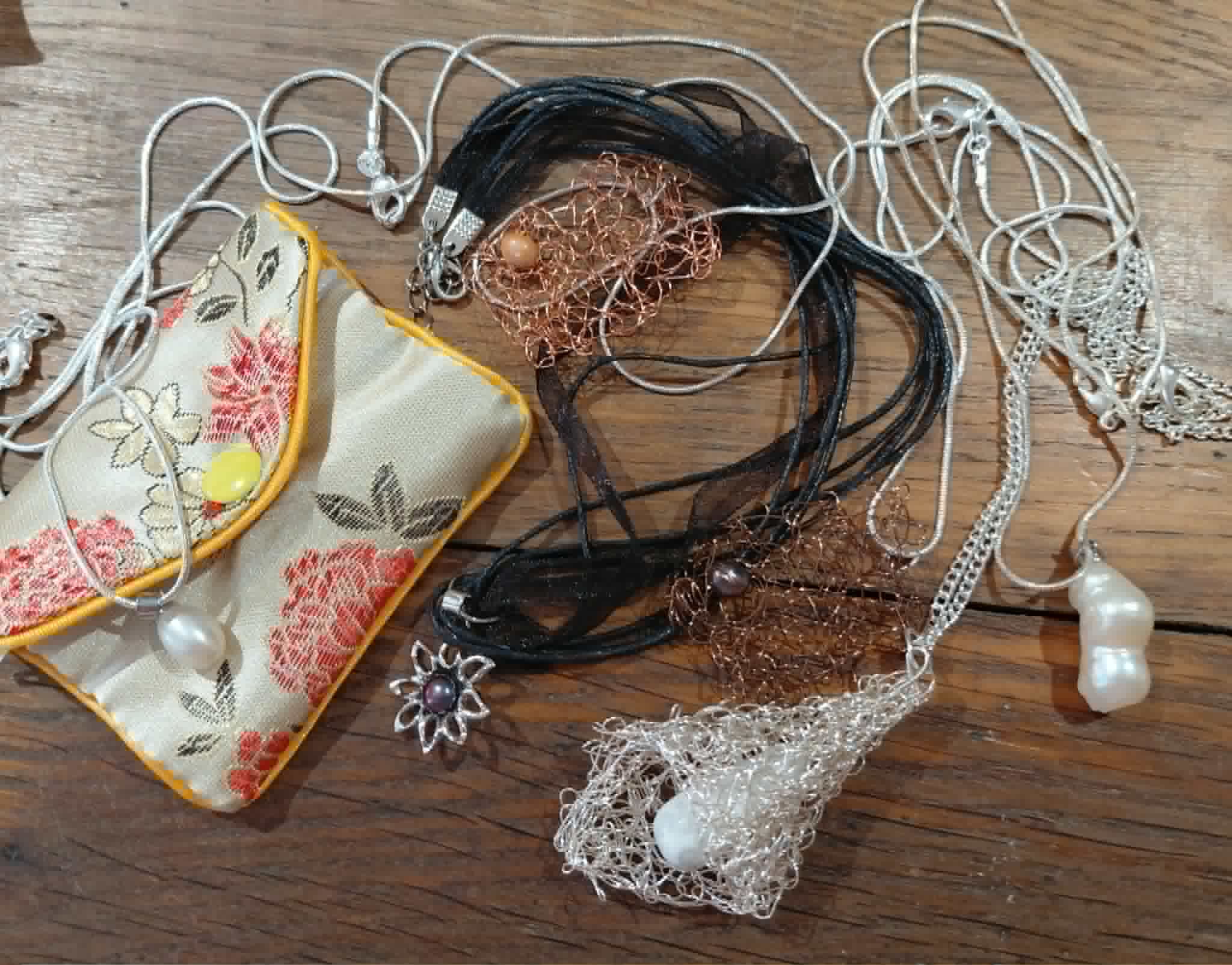 Mystery Box of Freshwater Pearl Jewellery - 5 Items