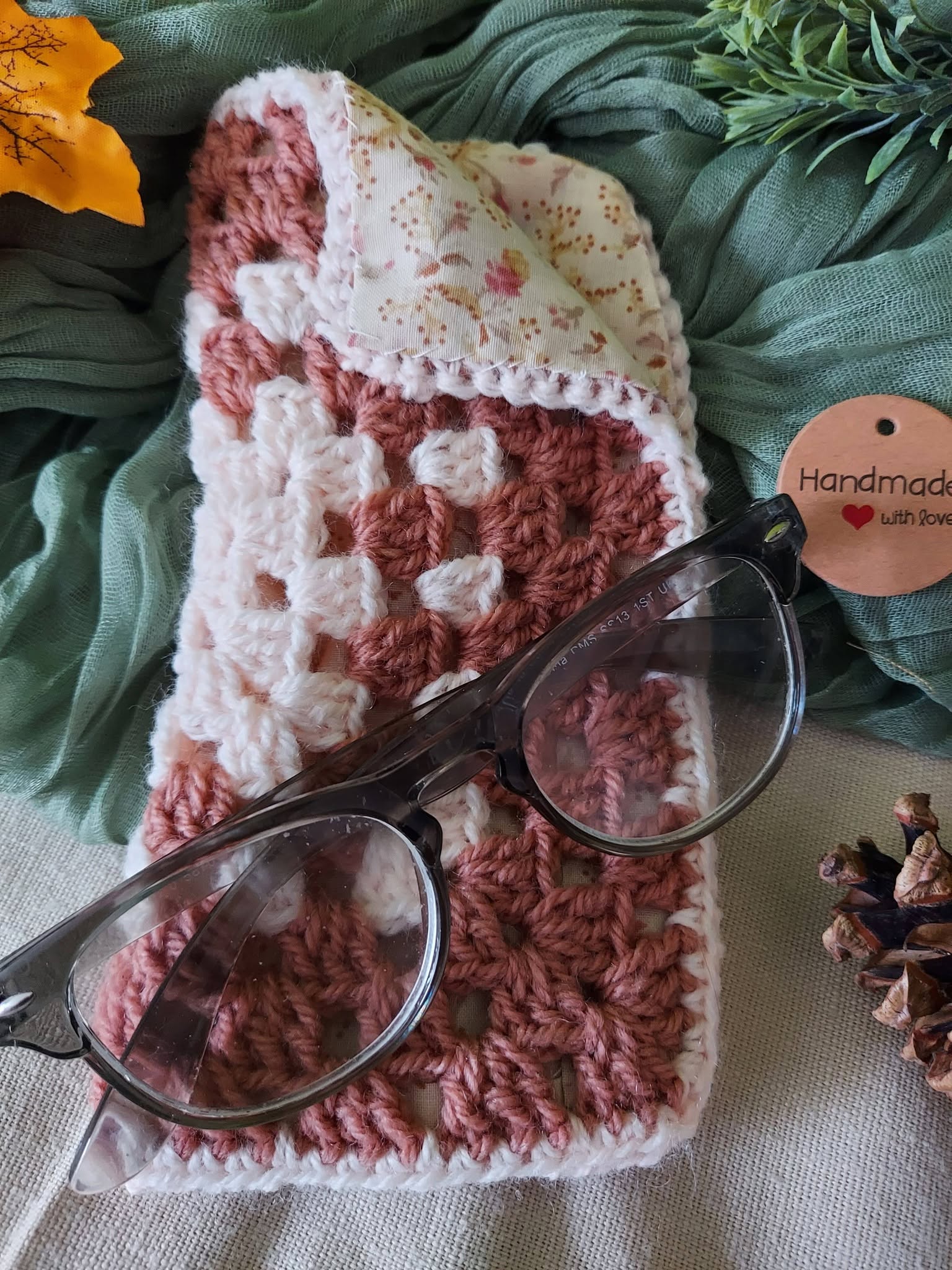 Crochet Eyeglasses Case - Soft lined, Fold-Over Top, Rose/Blush
