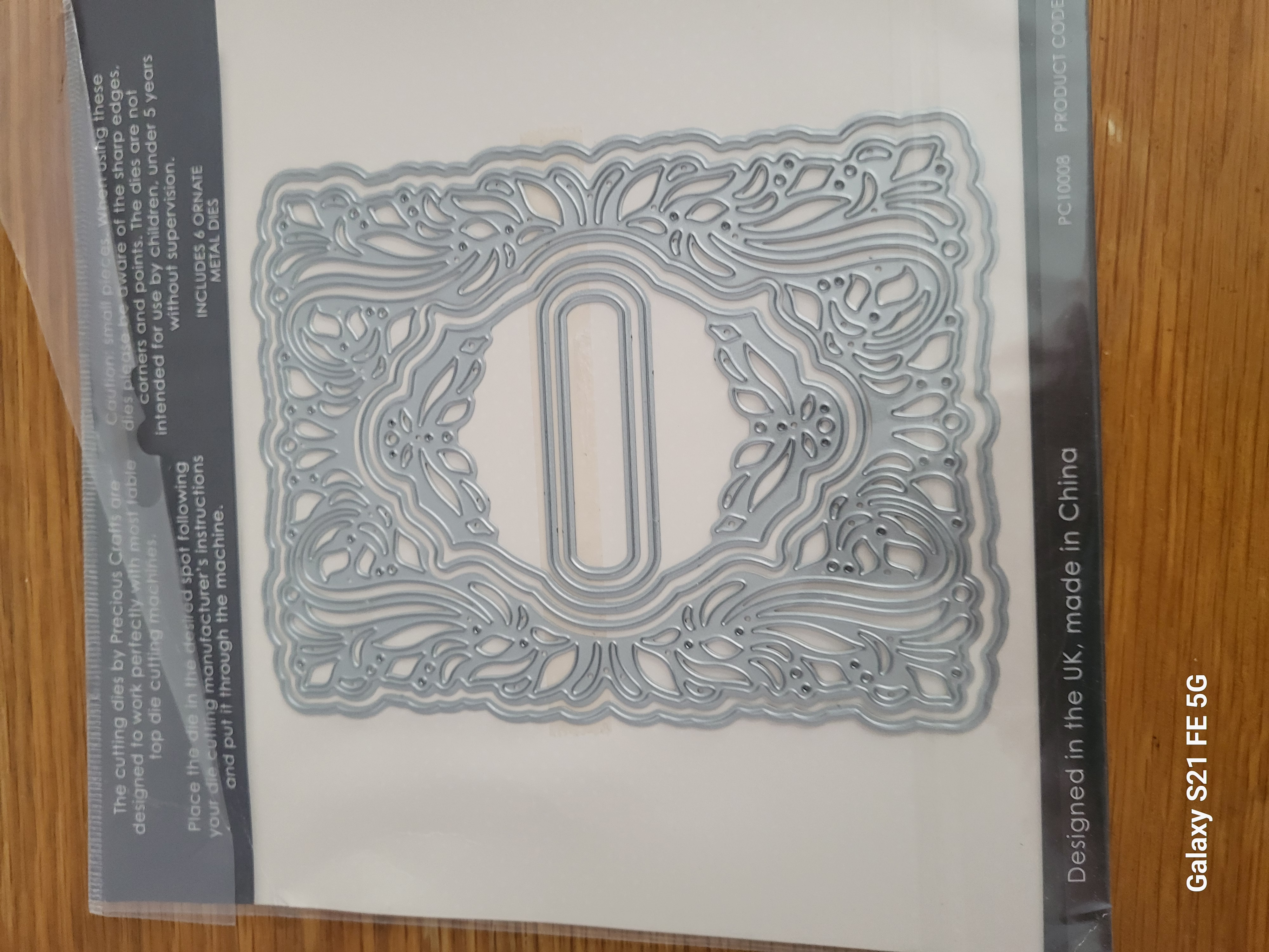 Botanical Baroque Frame Dies