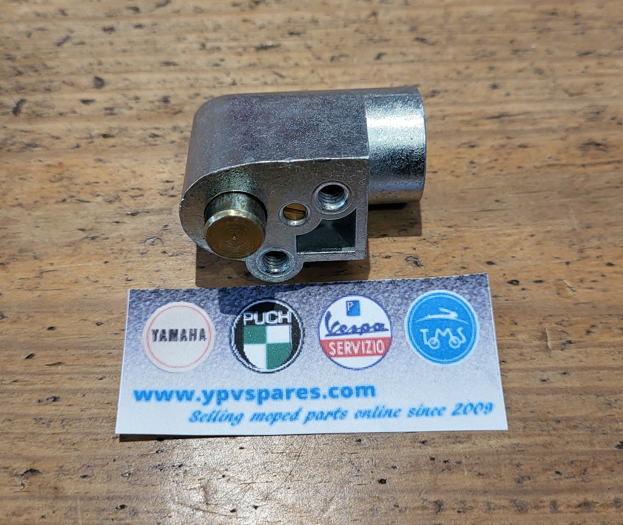 Yamaha FS1/FS1E Steering lock.
