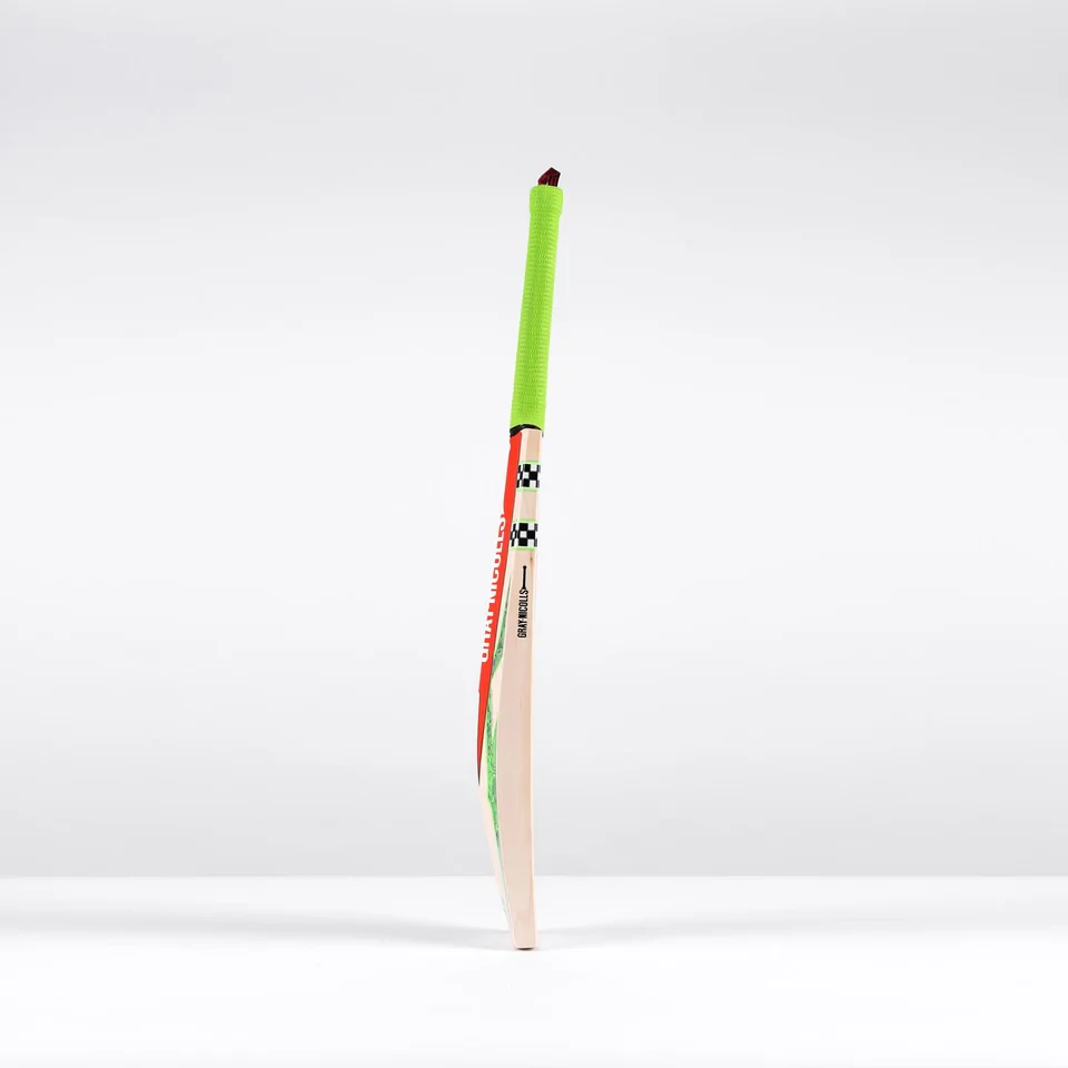 Gray Nicolls Havoc Gen 1.3 GN130+ Jnr Bat