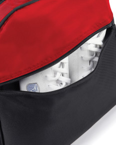 WKU TEAM WEAR HOLDALL - BLK/RED 55LTRS