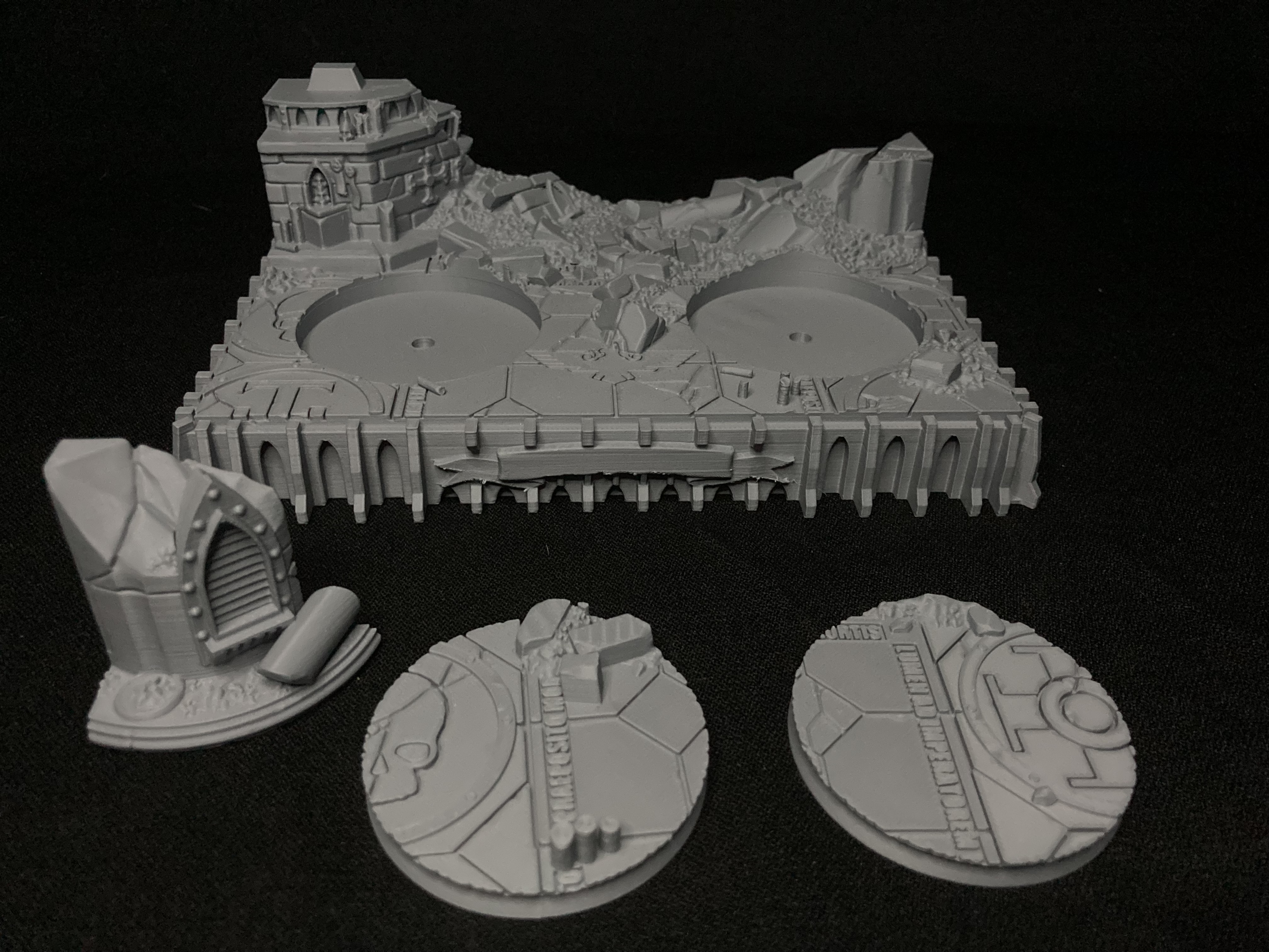Imperial Display Plinth with 60mm bases