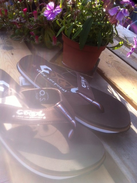 Tongs Space Trip Brown COOL Shoe Corp. - Taille 37 - Confort Et Support De Voûte Plantaire
