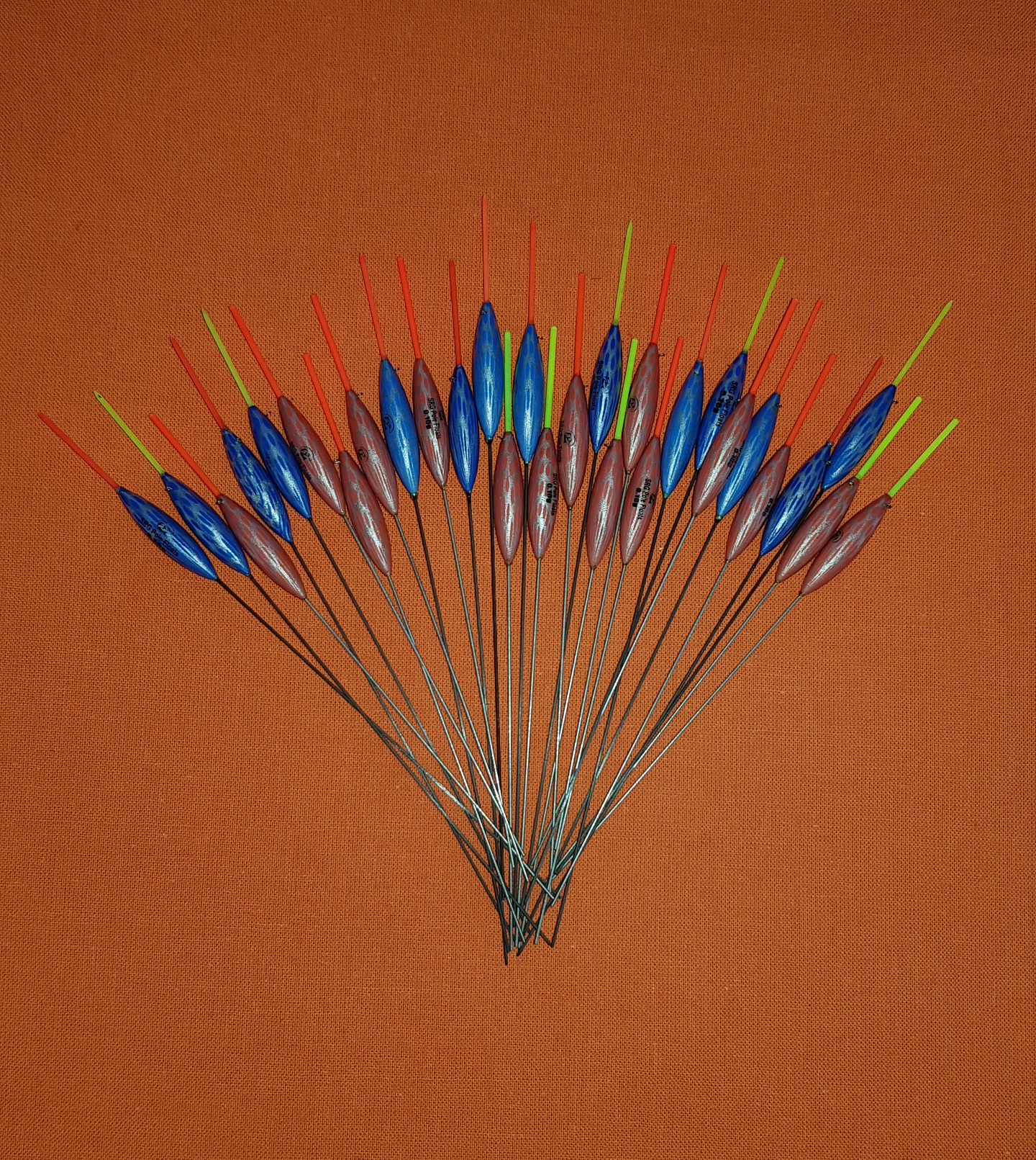 'MATCH RANGE' CLEARANCE x 29 Pole Floats (SRG002 + SRG003)