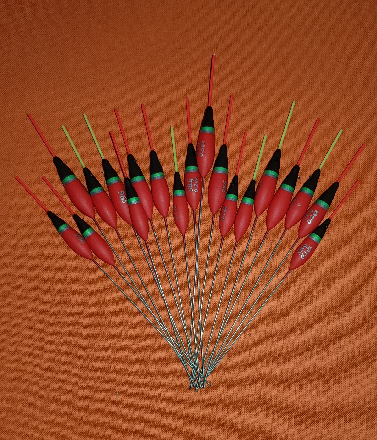 'MATCH RANGE' CLEARANCE x 19 Pole Floats (WE343)
