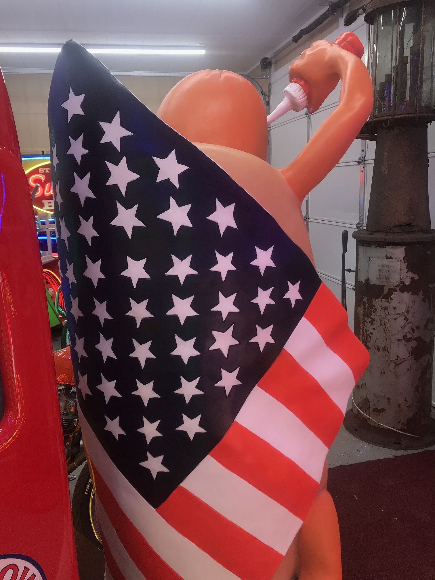 6 ft Hot Dog Advertising Statue / Hot Dog Statues / Hot Dog Advertising